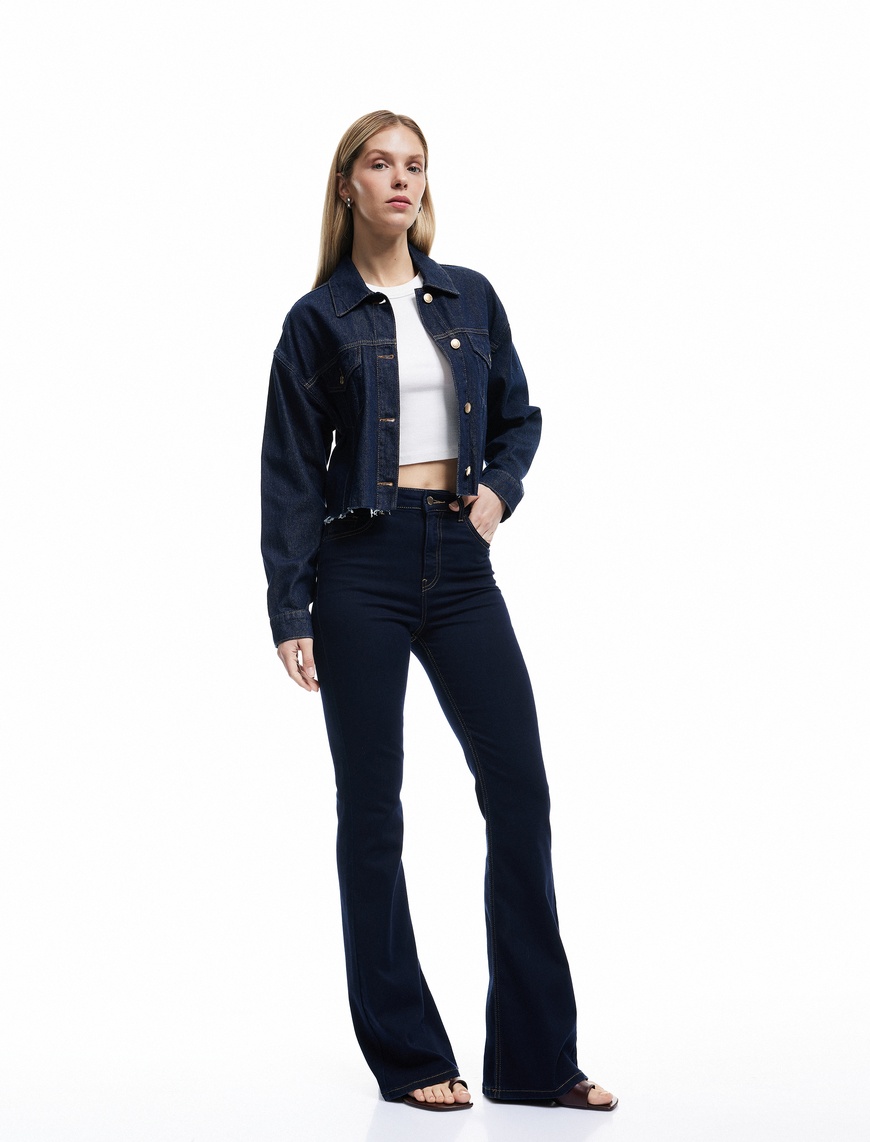   Dar Kesim Düğmeli Cep Detaylı İspanyol Paça Jean Pantolon - Flare Jeans