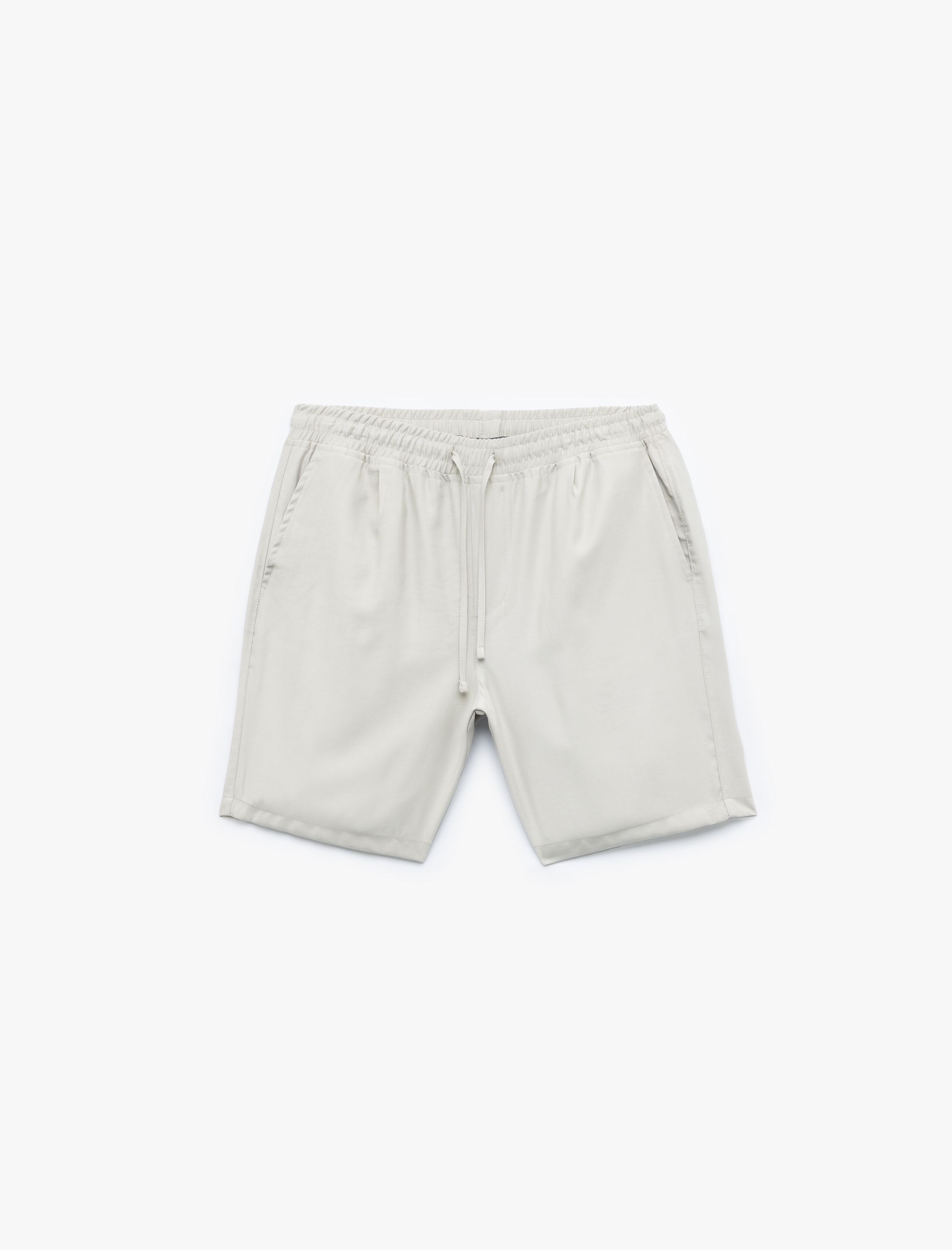   Viskon Cep Detaylı Rayon Beli Bağcıklı Bermuda Chino Şort