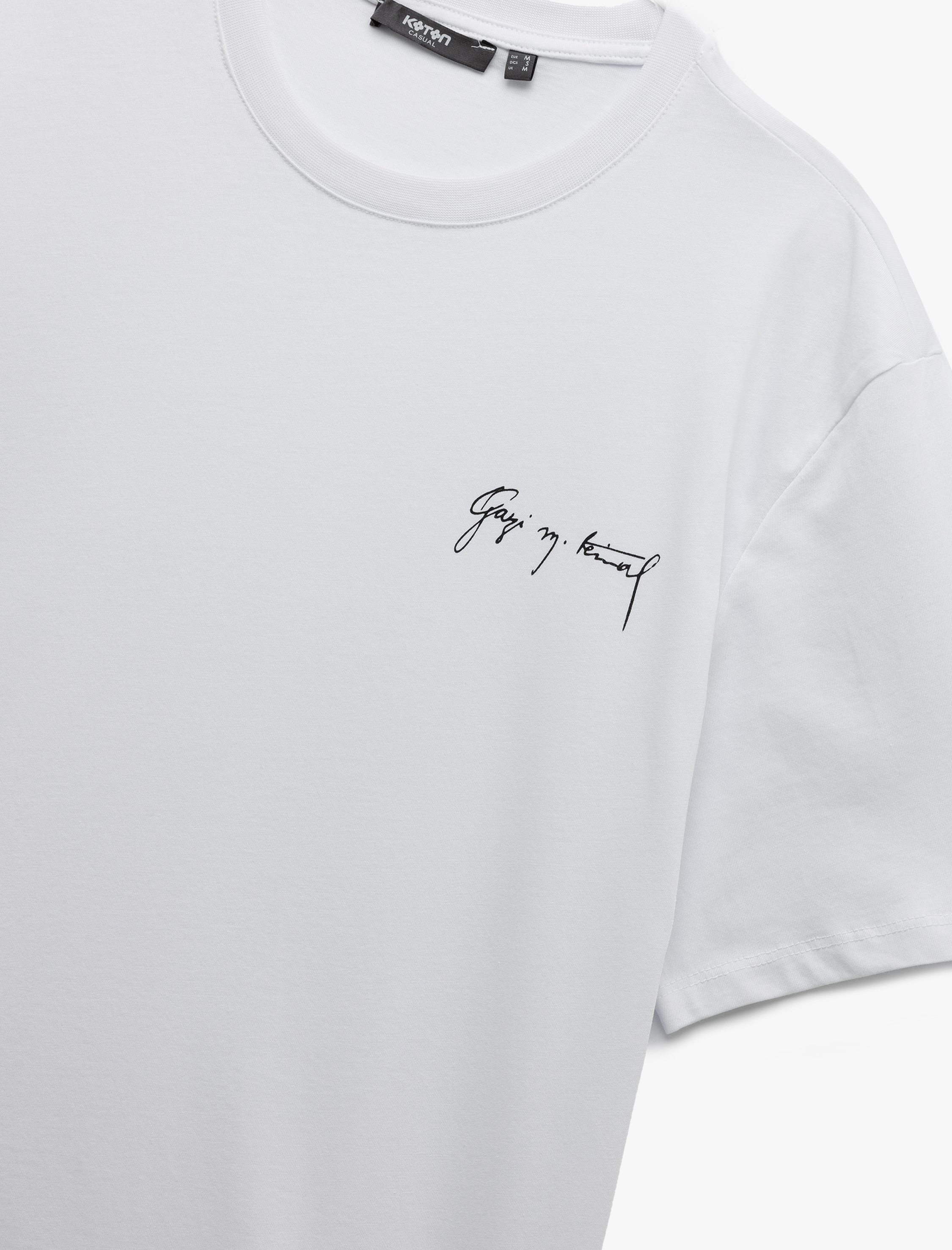   Kısa Kollu Bisiklet Yaka Regular Fit Pamuklu Atatürk Baskılı Tişört