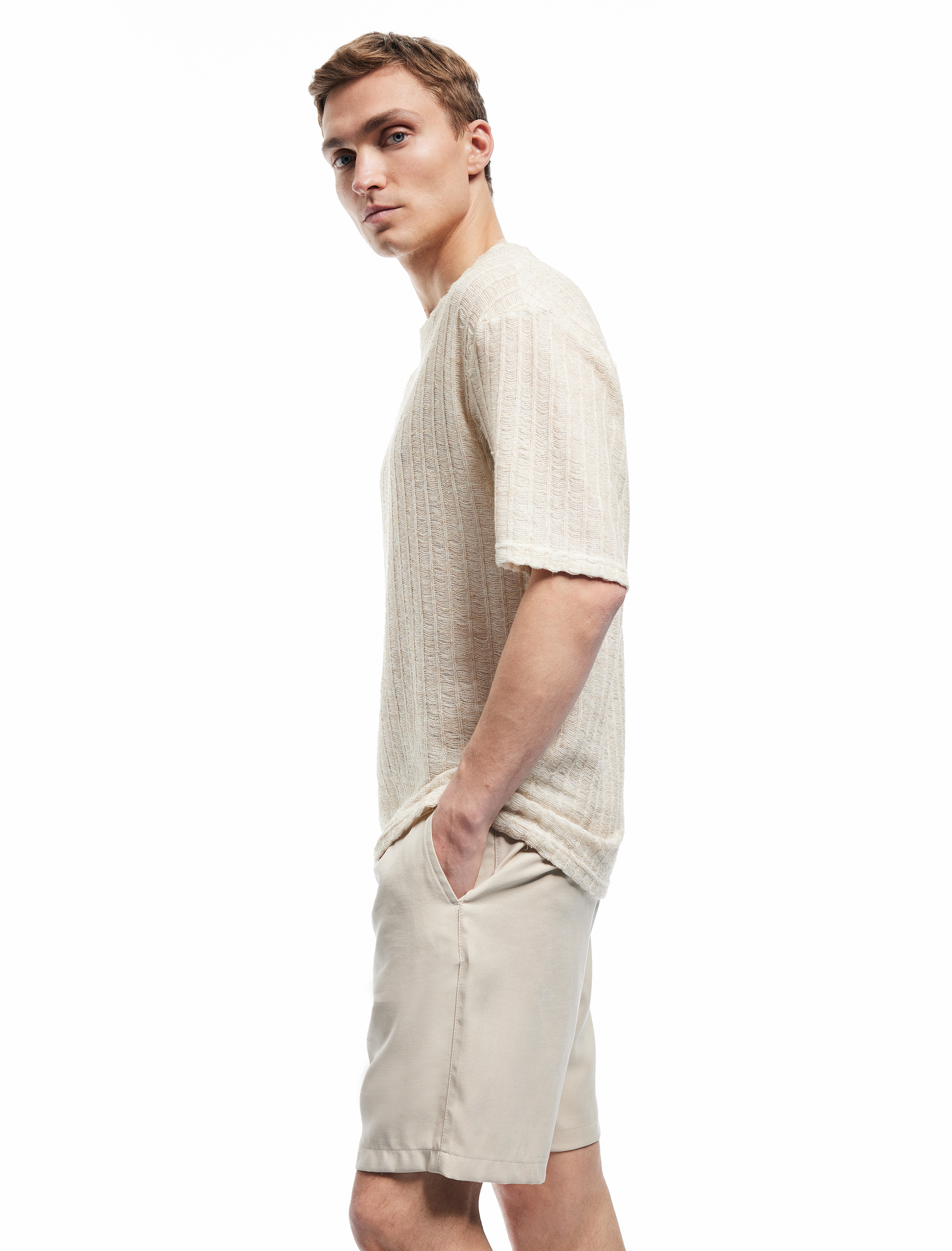   Viskon Cep Detaylı Rayon Beli Bağcıklı Bermuda Chino Şort