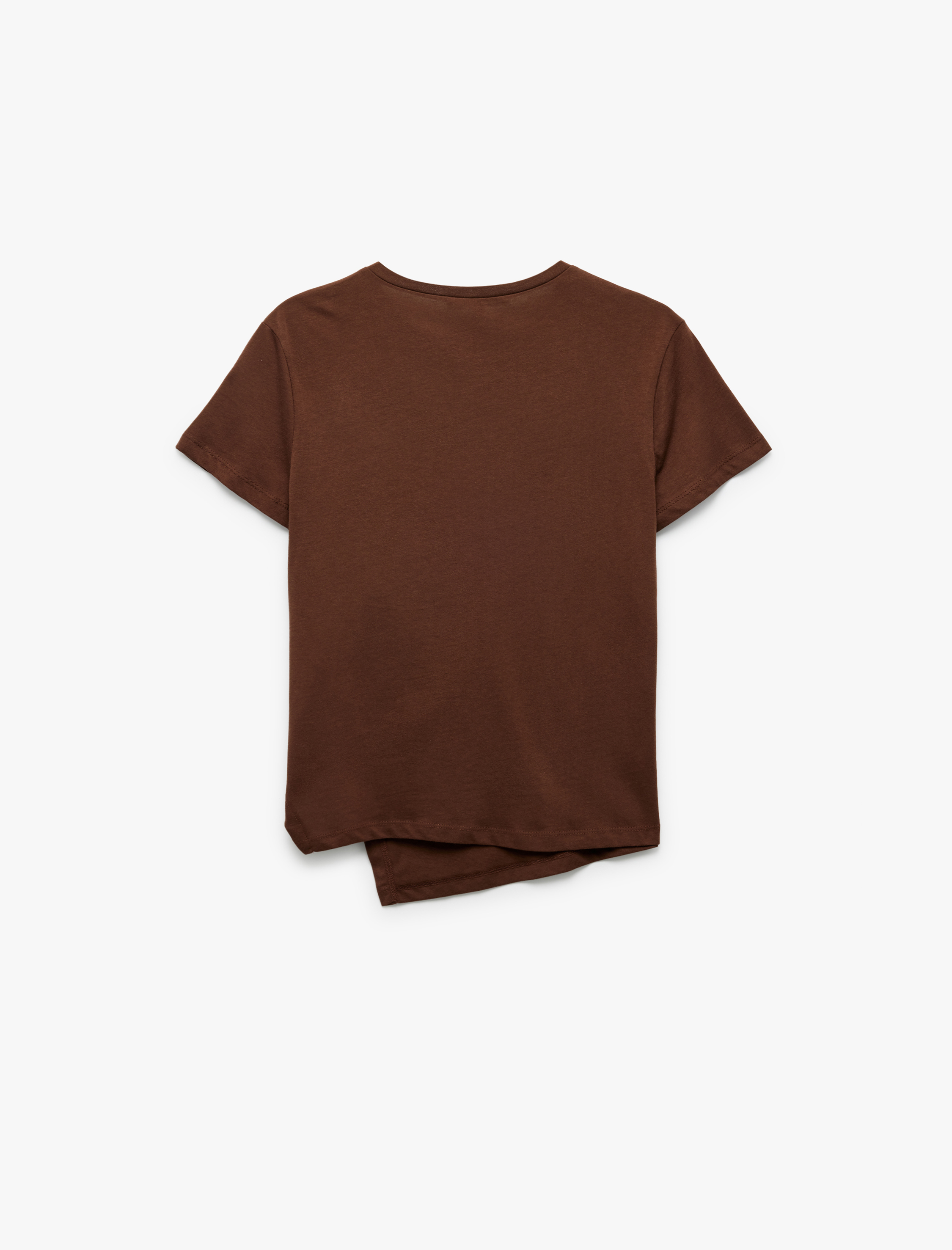   Basic Kısa Kollu Bisiklet Yaka Asimetrik Kesim Yırtmaçlı Kadın Tişört