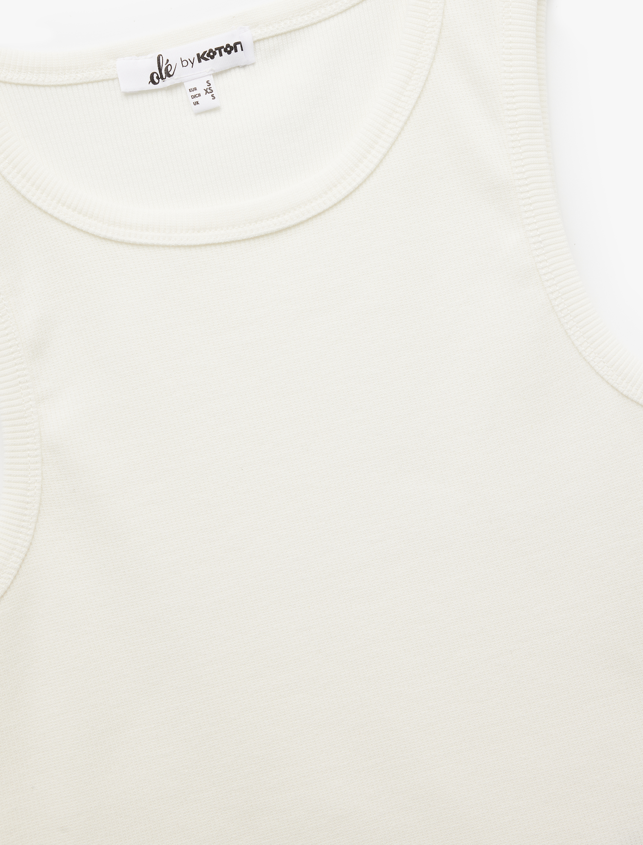   Bisiklet Yaka Kolsuz Slim Fit Basic Kadın Atlet