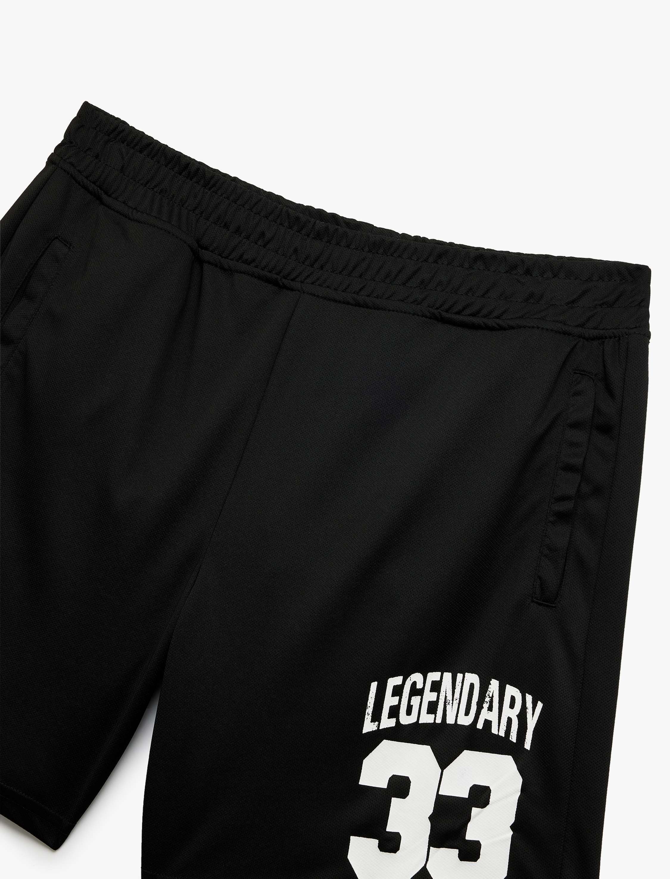   Baskılı Cep Detaylı Beli Lastikli Oversize Spor Şort