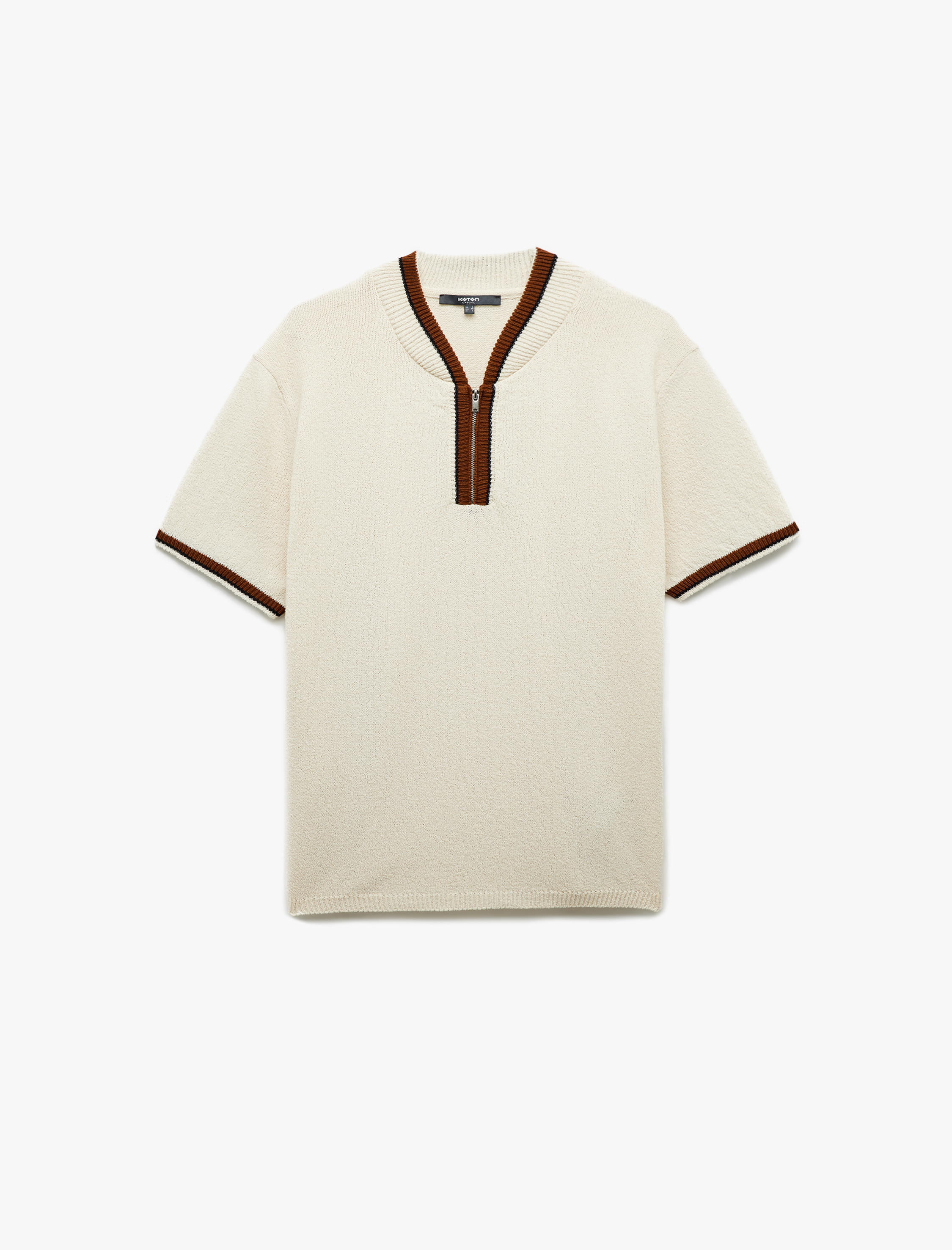   Fermuarlı V Yaka Regular Fit Kısa Kollu Triko Tişört