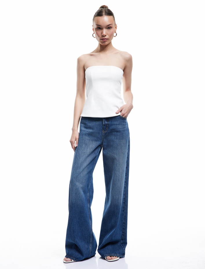  Pamuklu Kolsuz Slim Fit Peplum Straplez Bluz