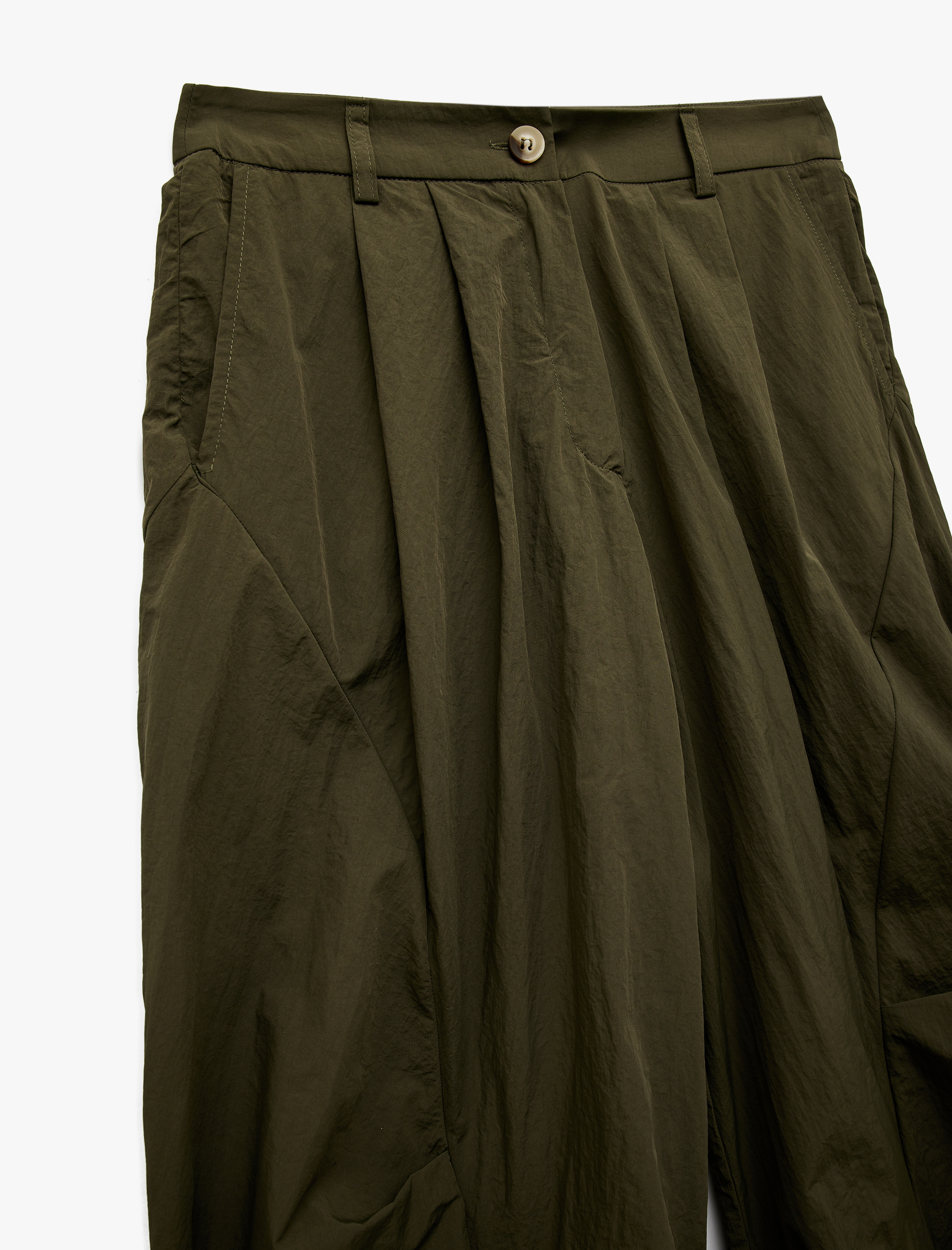   Pileli Rahat Kalıp Düğmeli Cep Detaylı Paraşüt Pantolon