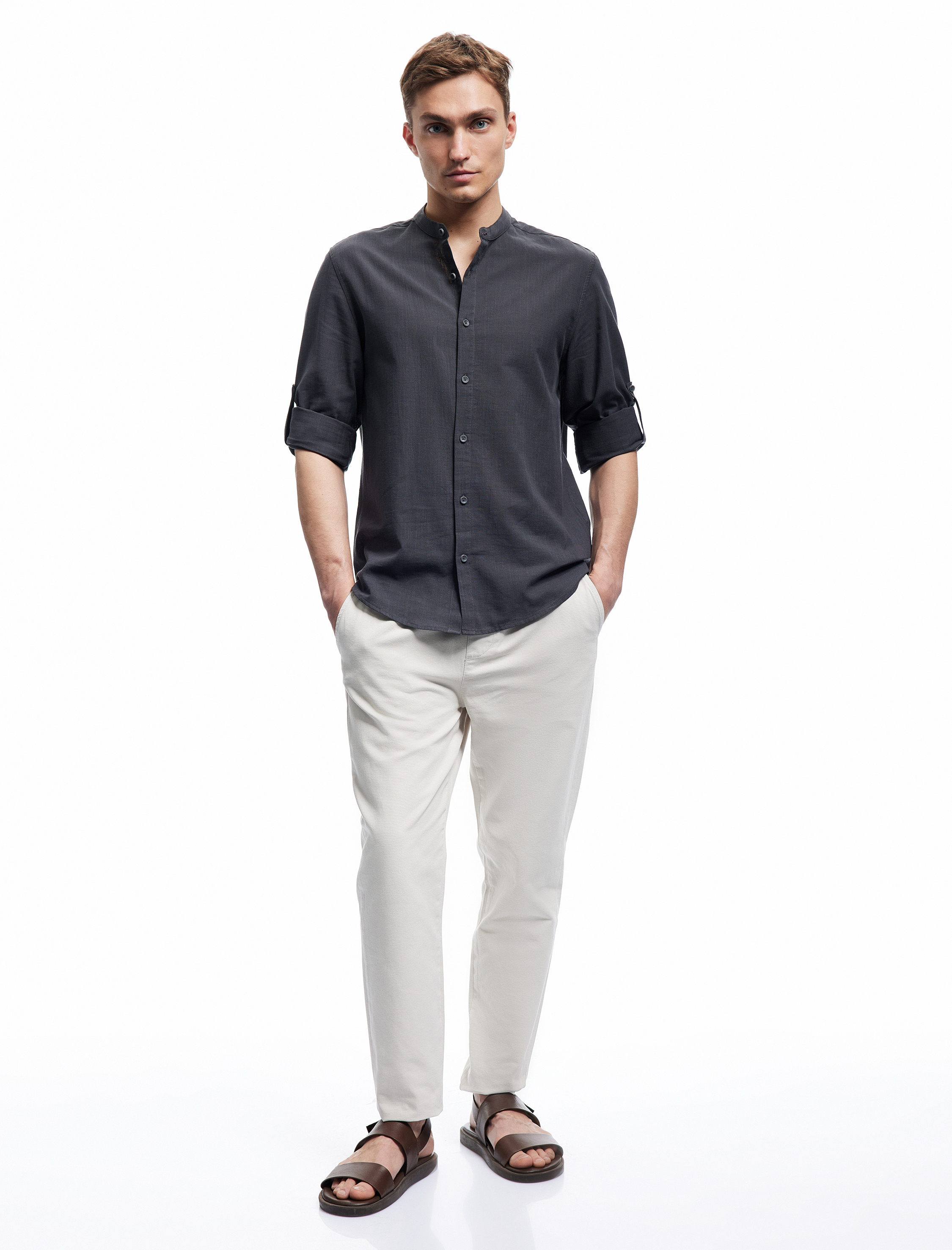   Uzun Kollu Düğmeli Regular Fit Pamuklu Hakim Yaka Gömlek