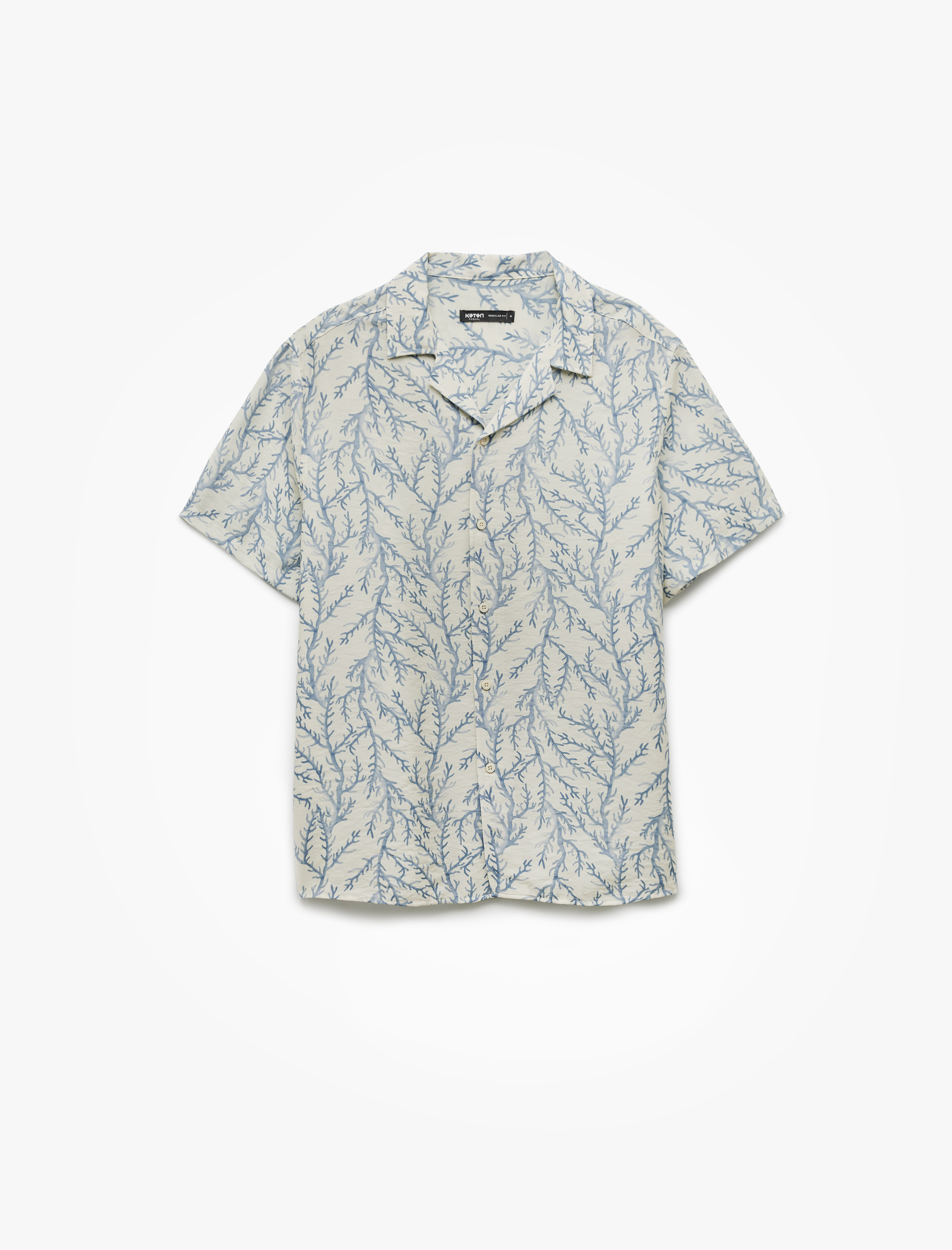   Kısa Kollu Regular Fit Devrik Yaka Viskon Düğmeli Desenli Gömlek