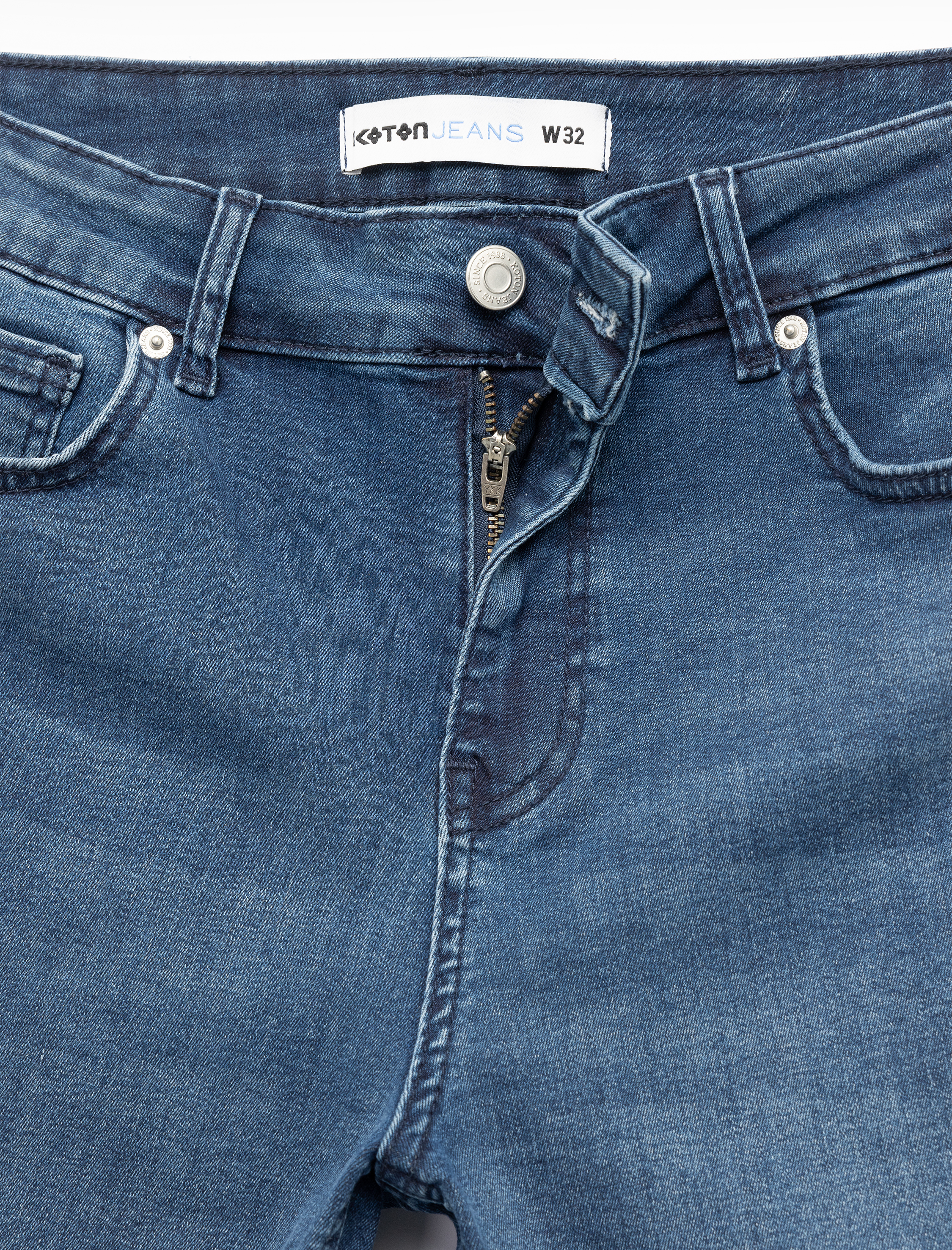   Normal Bel Cep Detaylı Pamuklu Slim Fit Jean Şort