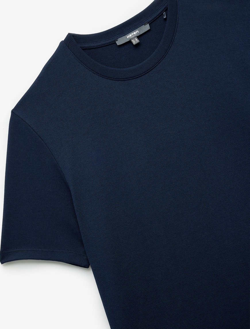   Kısa Kollu Bisiklet Yaka Basic Slim Fit Tişört