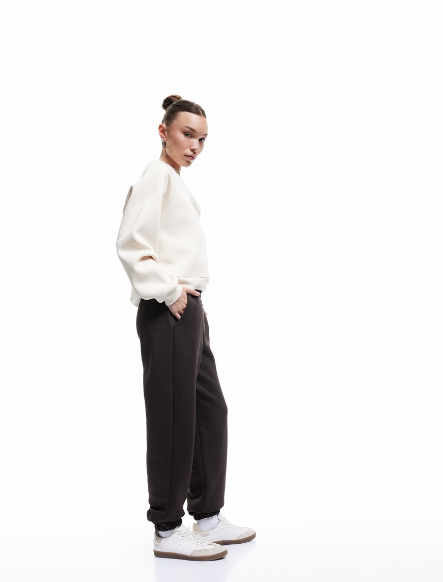   Şardonlu Cepli Beli Lastikli Oversize Jogger Eşofman Altı