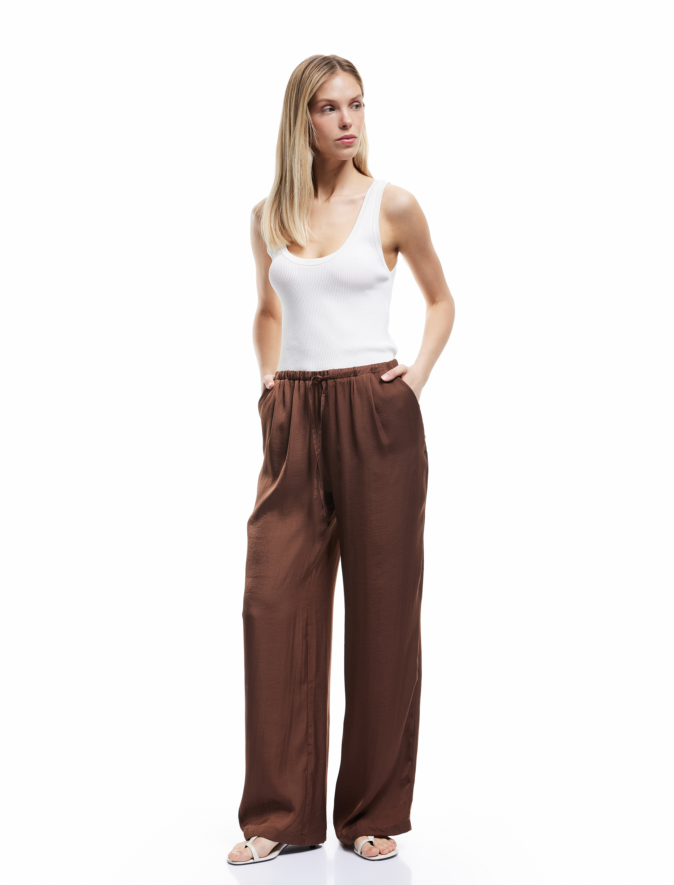   Aerobin Kumaş Beli Lastikli Bağlamalı Cepli Geniş Paça Saten Pantolon