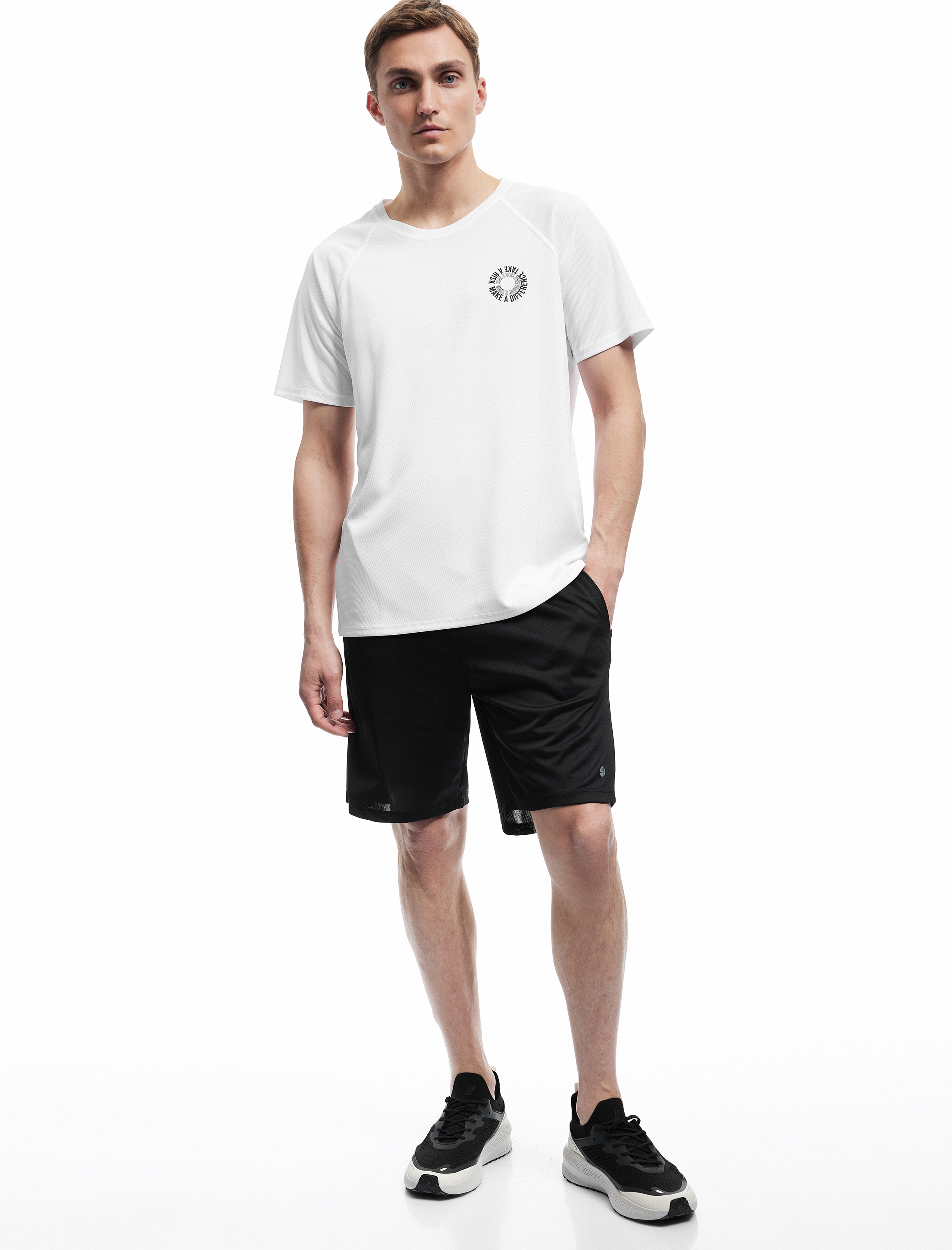   Kısa Kollu Regular Fit Dikiş Detaylı Bisiklet Yaka Baskılı Spor Tişört