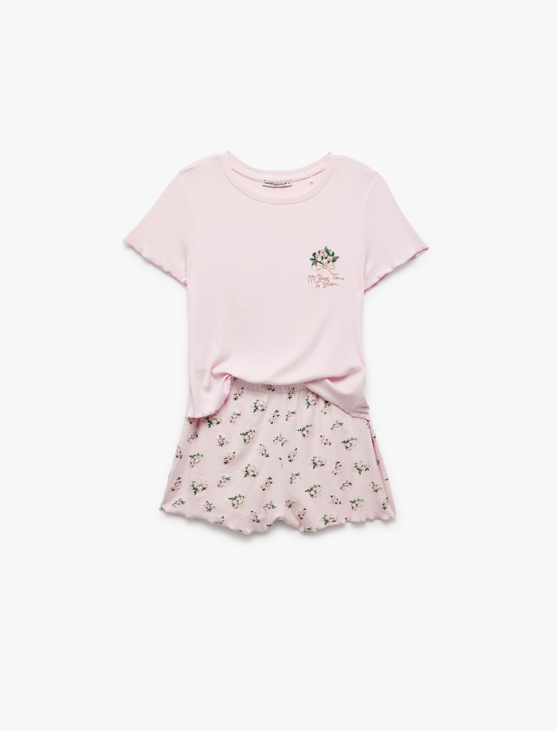   Viskon Kumaş Bisiklet Yaka Kısa Kollu Çiçekli Şortlu Pijama Takımı