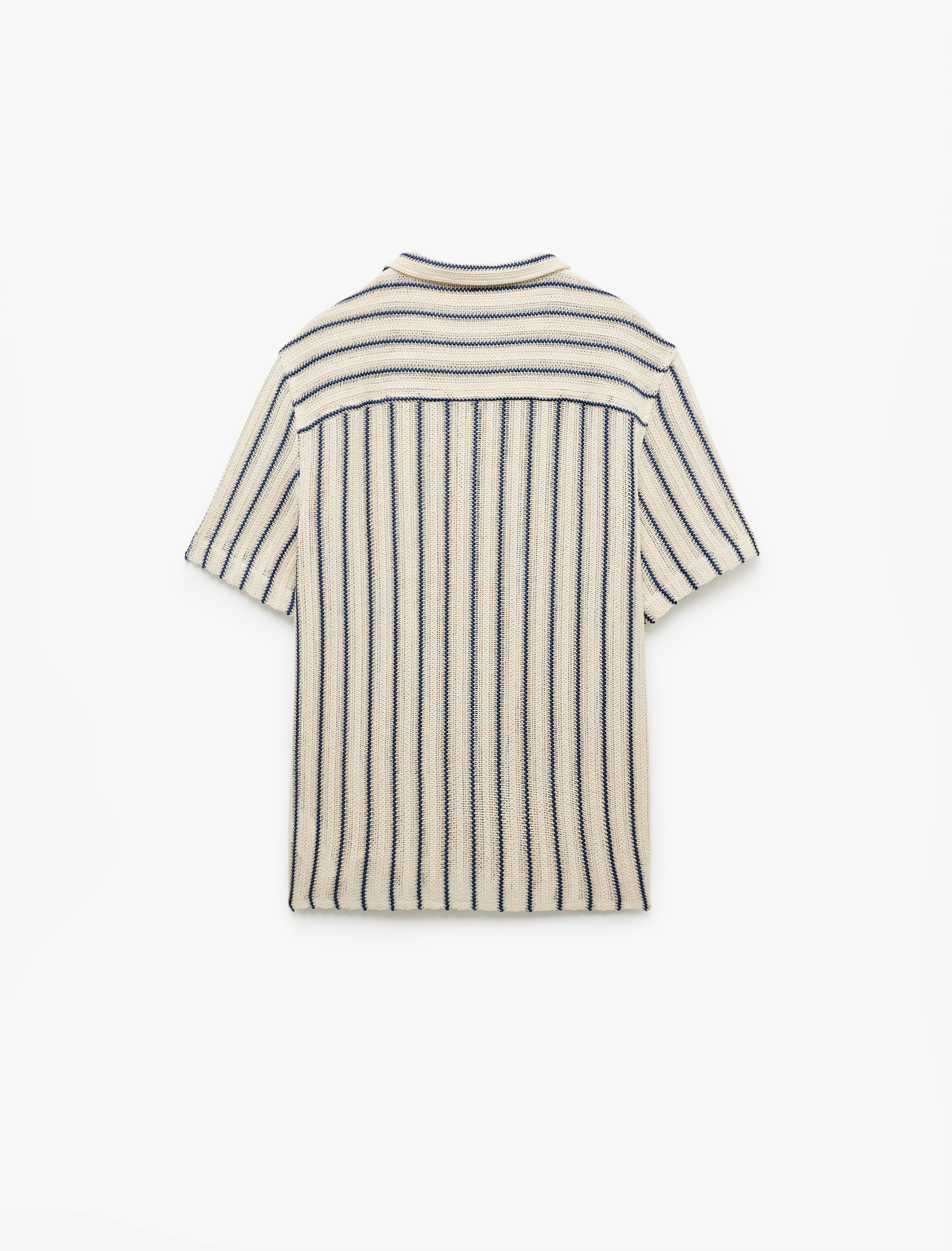   Pamuklu Regular Fit Apaş Yaka Düğmeli Kısa Kollu Ajurlu Çizgili Gömlek