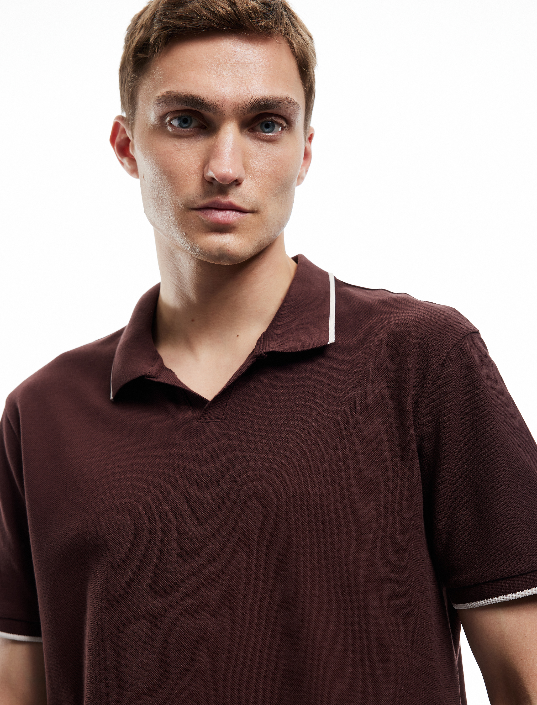   Kontrast Detaylı Pamuklu Pike Kumaş Kısa Kollu Slim Fit Polo Yaka Tişört