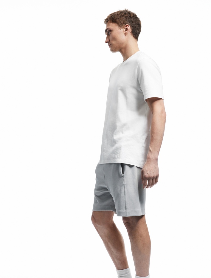  Dikiş Detaylı Cepli Pamuklu Beli Bağcıklı Kısa Şort