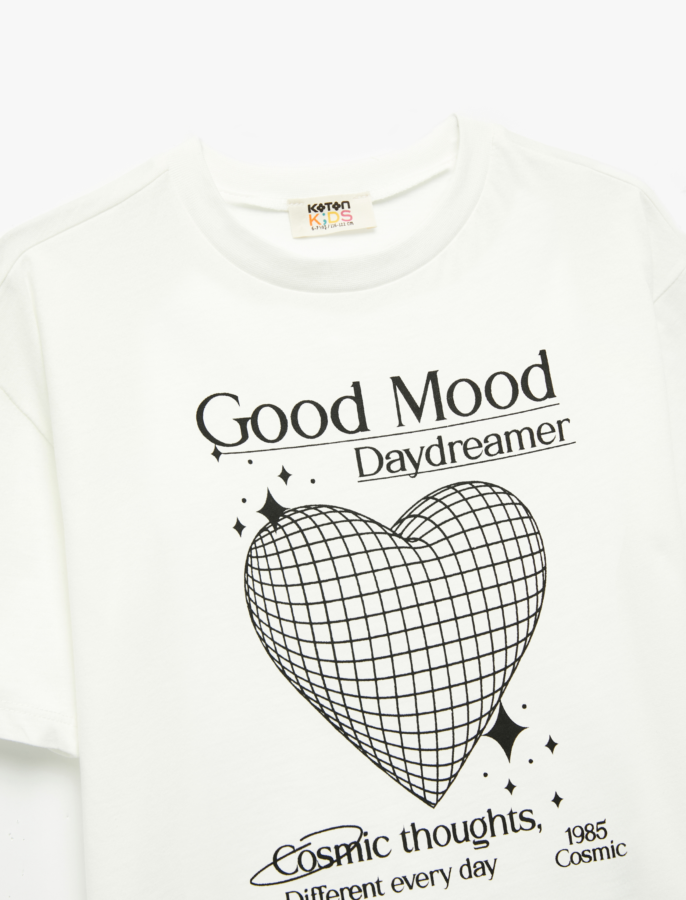  Kız Çocuk Pamuklu Kısa Kollu Bisiklet Yaka Kalp Baskılı Tişört