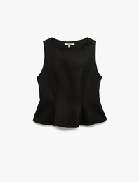 Dikiş Detaylı Kolsuz Bisiklet Yaka Peplum Bluz