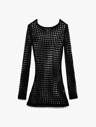 Slim Fit Uzun Kollu Bisiklet Yaka Mini Kroşe File Plaj Elbisesi