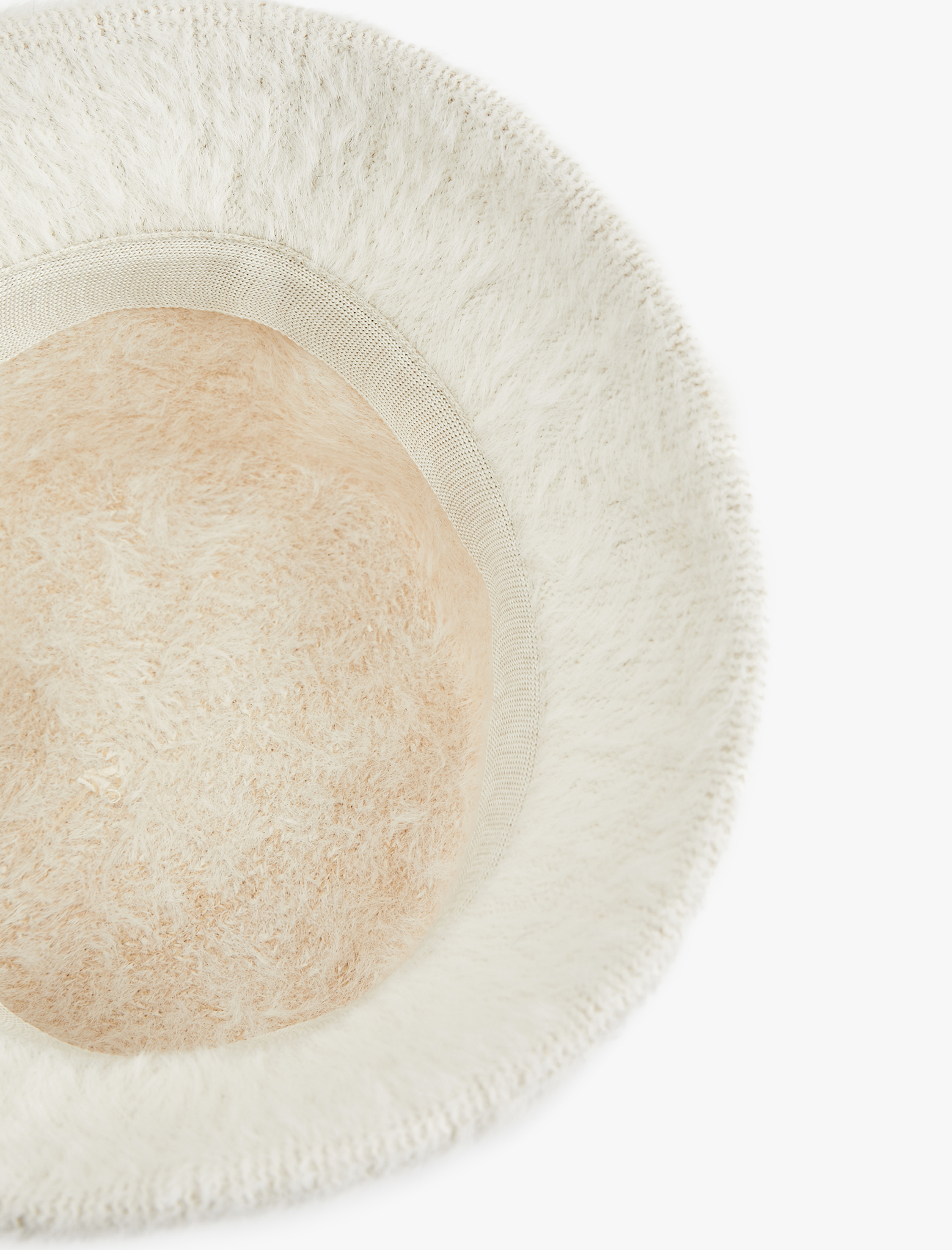  Kadın Peluş Bucket Şapka