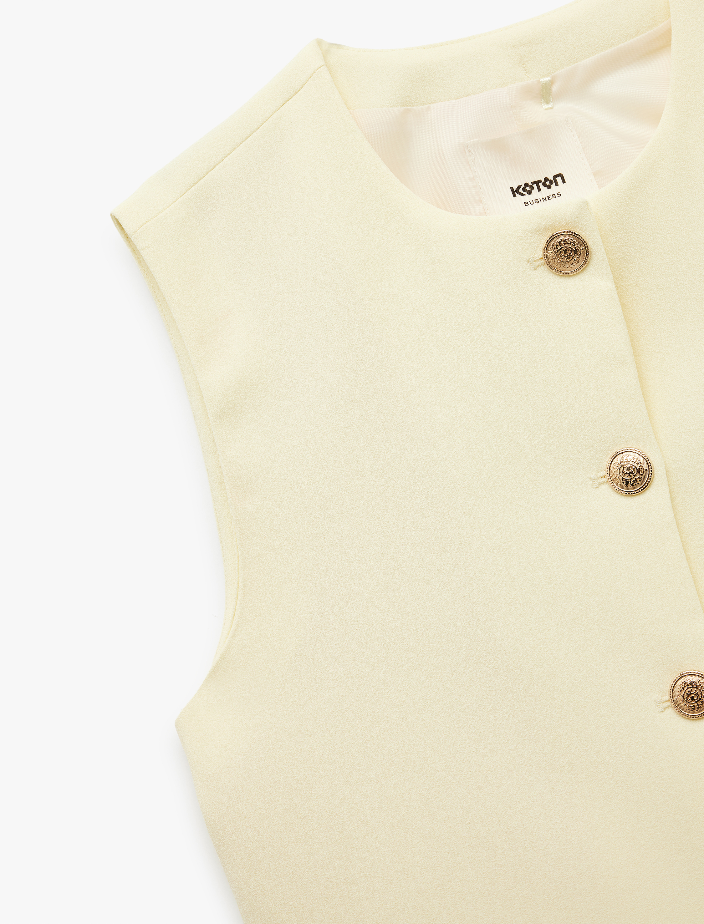   Krep Kumaş Kolsuz Düğmeli Bisiklet Yaka Crop Yelek