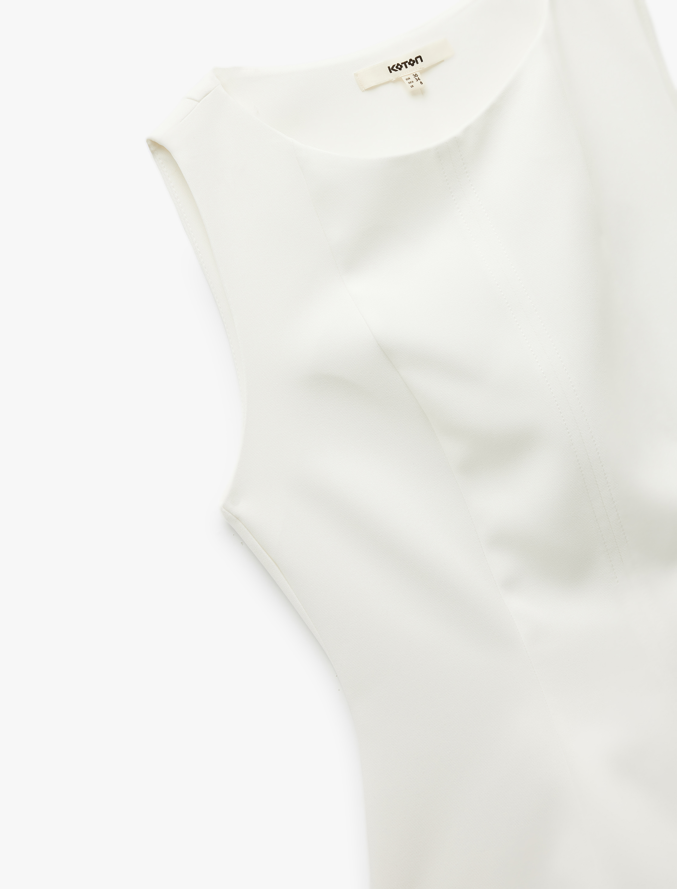   Bisiklet Yaka Basic Kolsuz Peplum Bluz