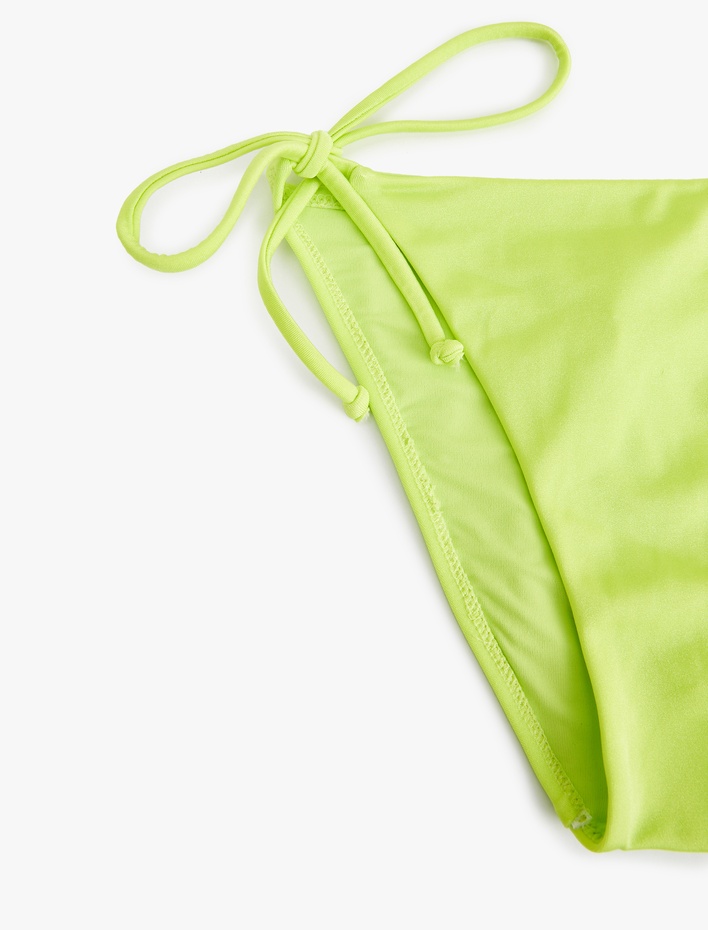  Yanları İpli Parlak Bikini Altı
