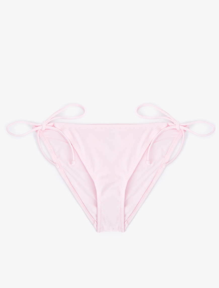   Astarlı Yanları Bağlamalı İpli Bikini Altı