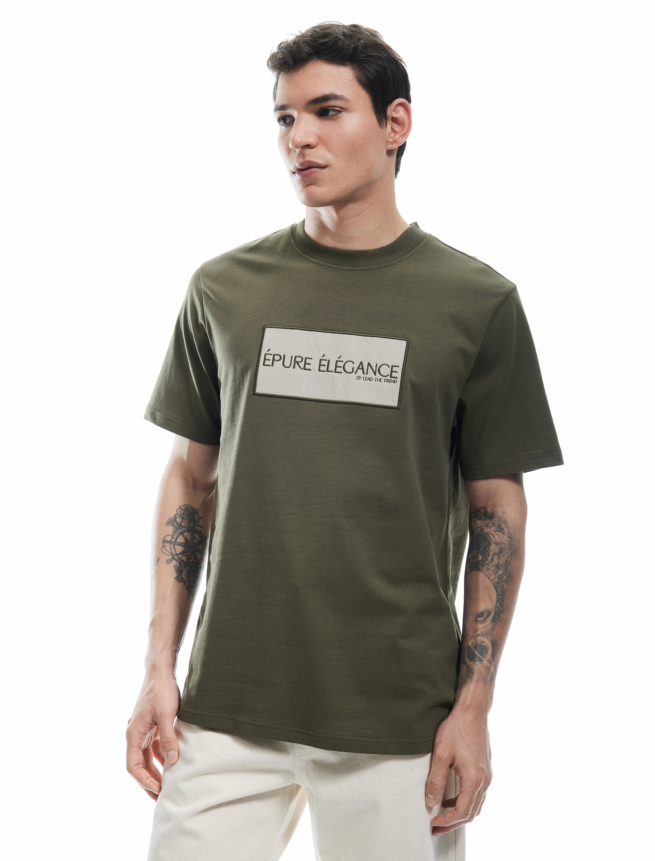   Kısa Kollu Regular Fit Pamuklu Baskı Detaylı Bisiklet Yaka Tişört