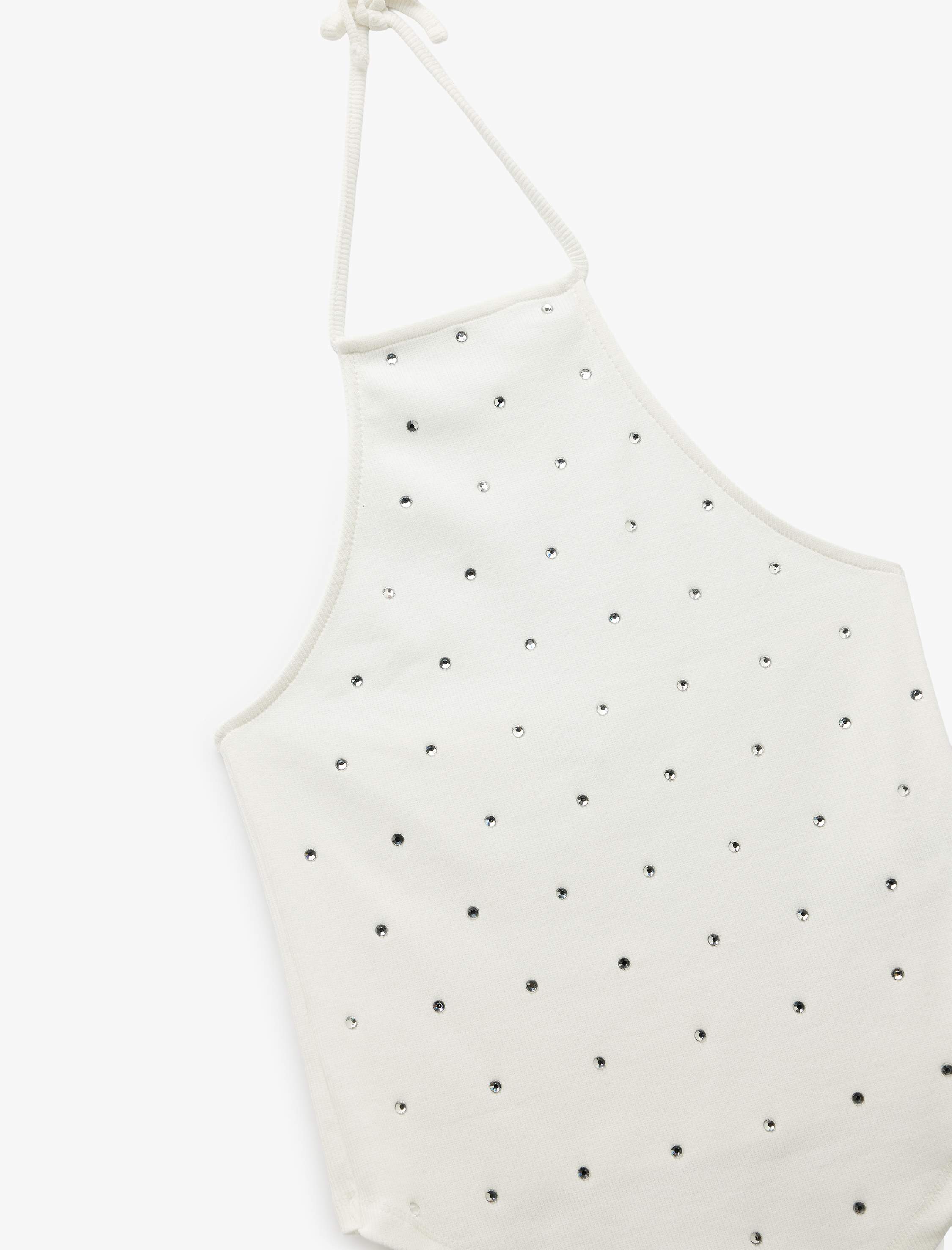   Taş Detaylı Slim Fit Asimetrik Boyundan Bağlamalı Kolsuz Halter Yaka Bluz