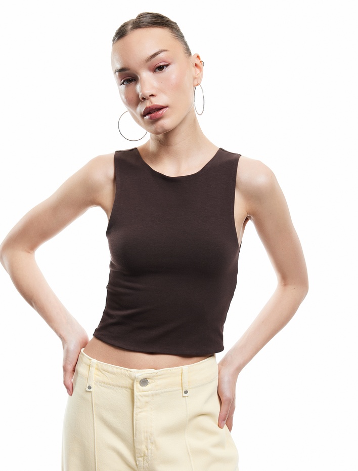  Bisiklet Yaka Kolsuz Dar Kesim Pamuklu Basic Crop Atlet