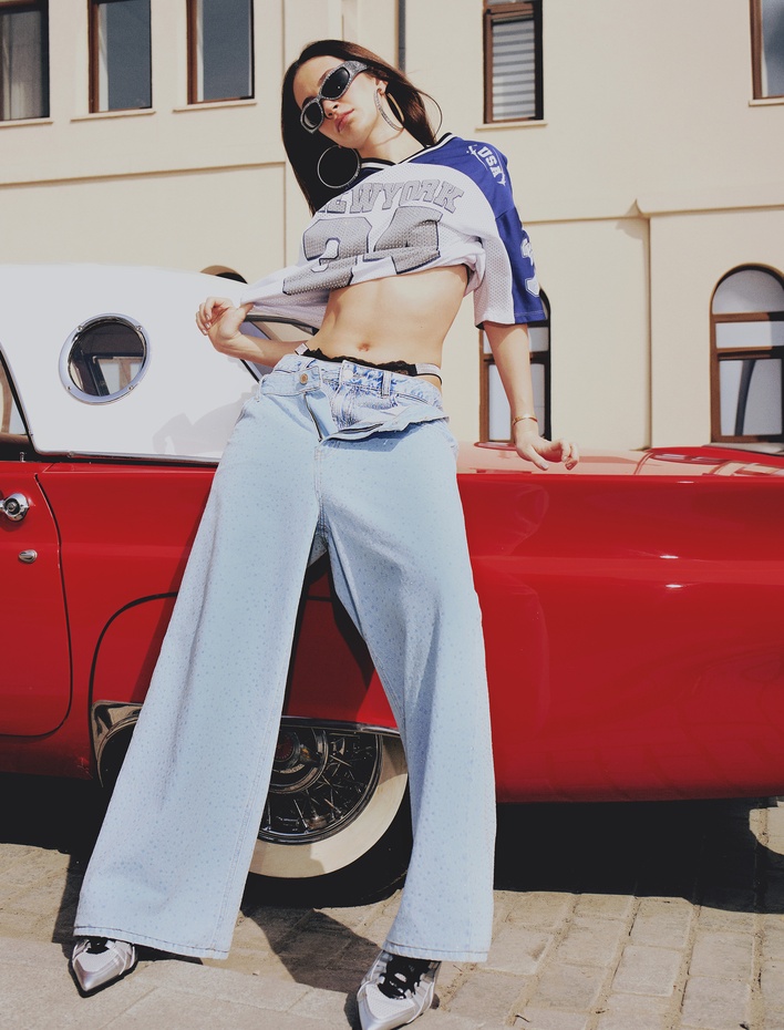  Koton X İnji  - Taş Detaylı Pamuklu Düz Paça Loose Fit Jean Pantolon - Straight Jean