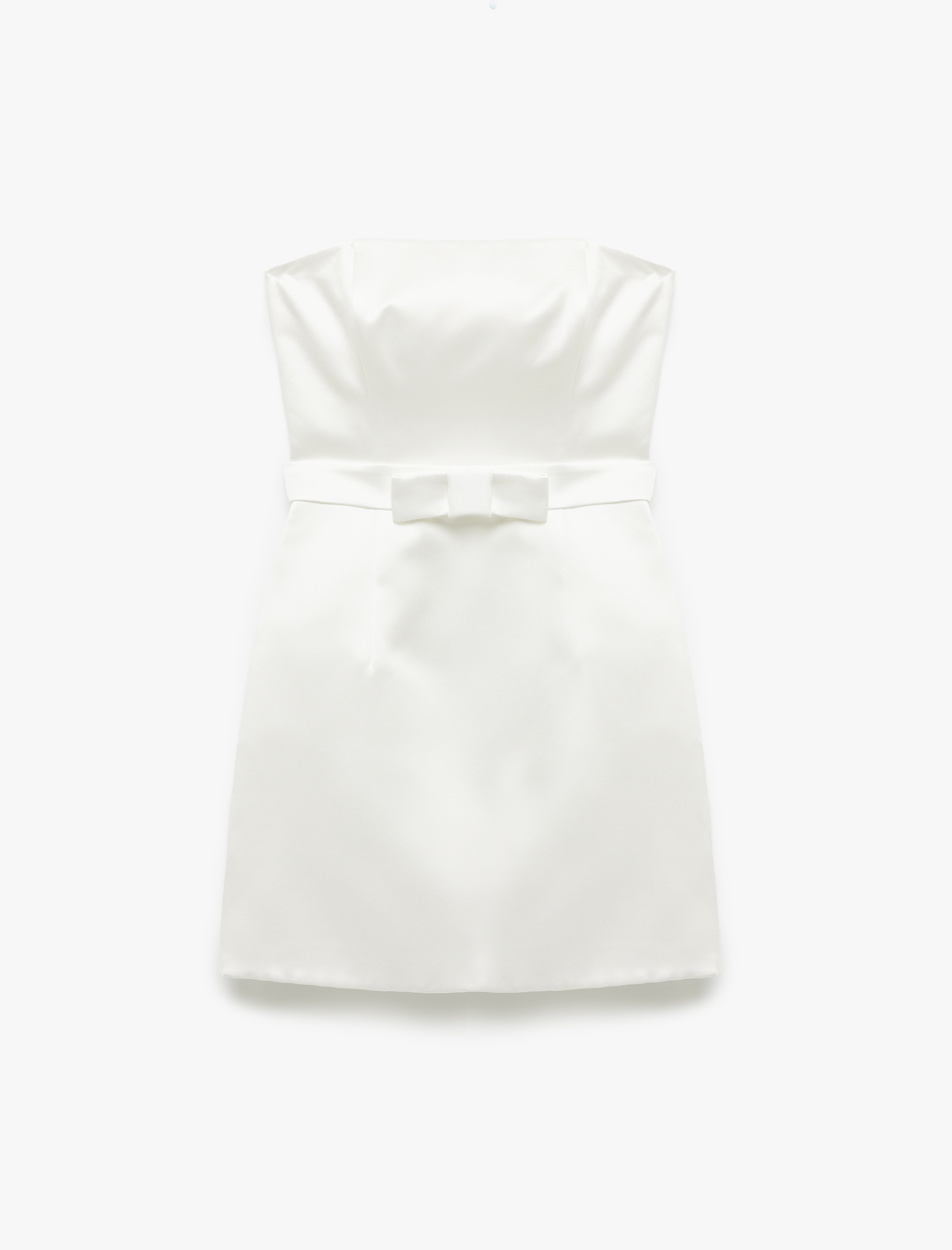   Straplez Yaka Fiyonklu Kolsuz Dar Kesim Mini Saten Abiye Elbise