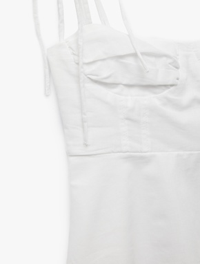 Koton X İnji - Pamuklu Volanlı Katlı Slim Fit İp Askılı Bluz_6