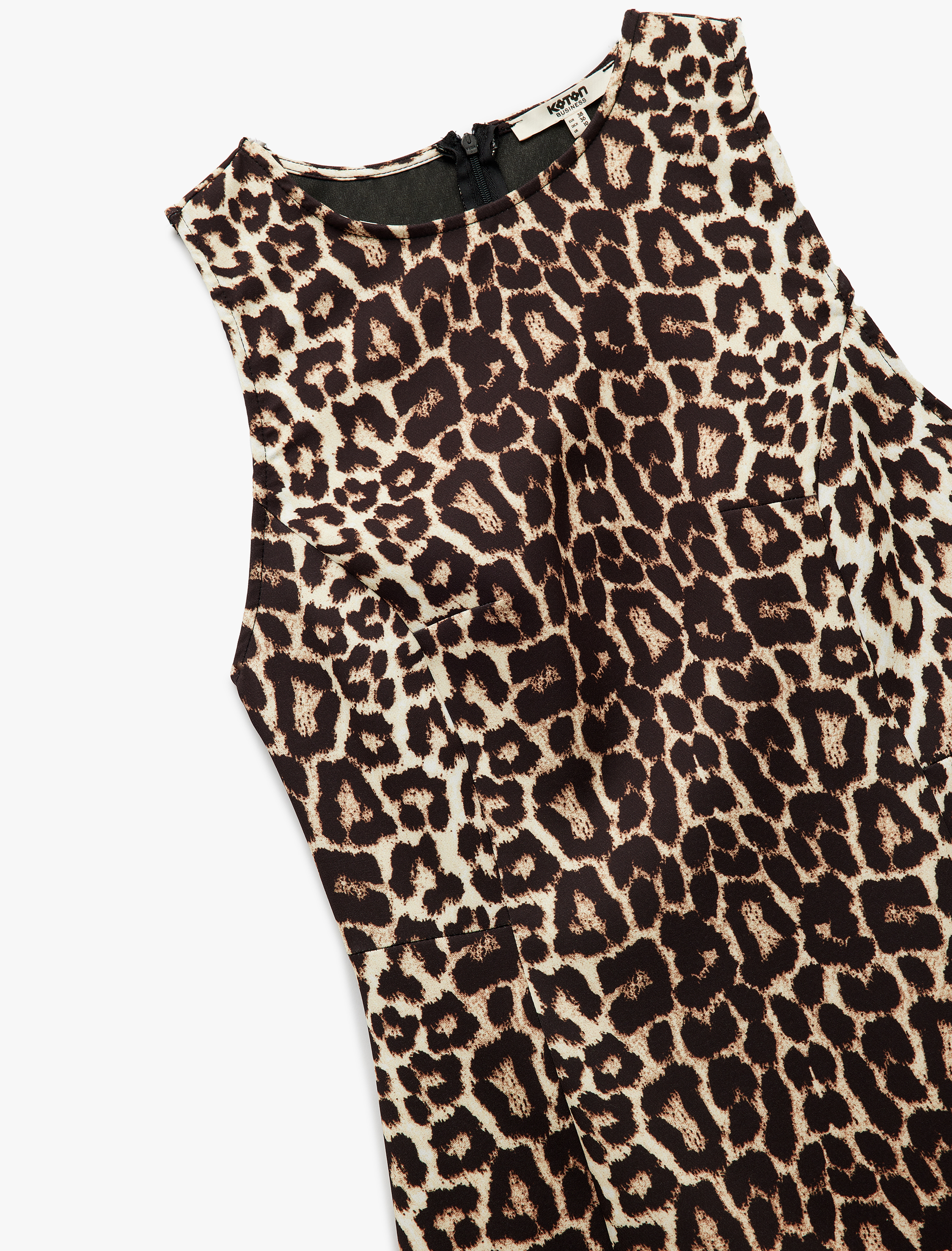  Kolsuz Slim Fit A Kesim Bisiklet Yaka Leopar Desenli Mini Elbise