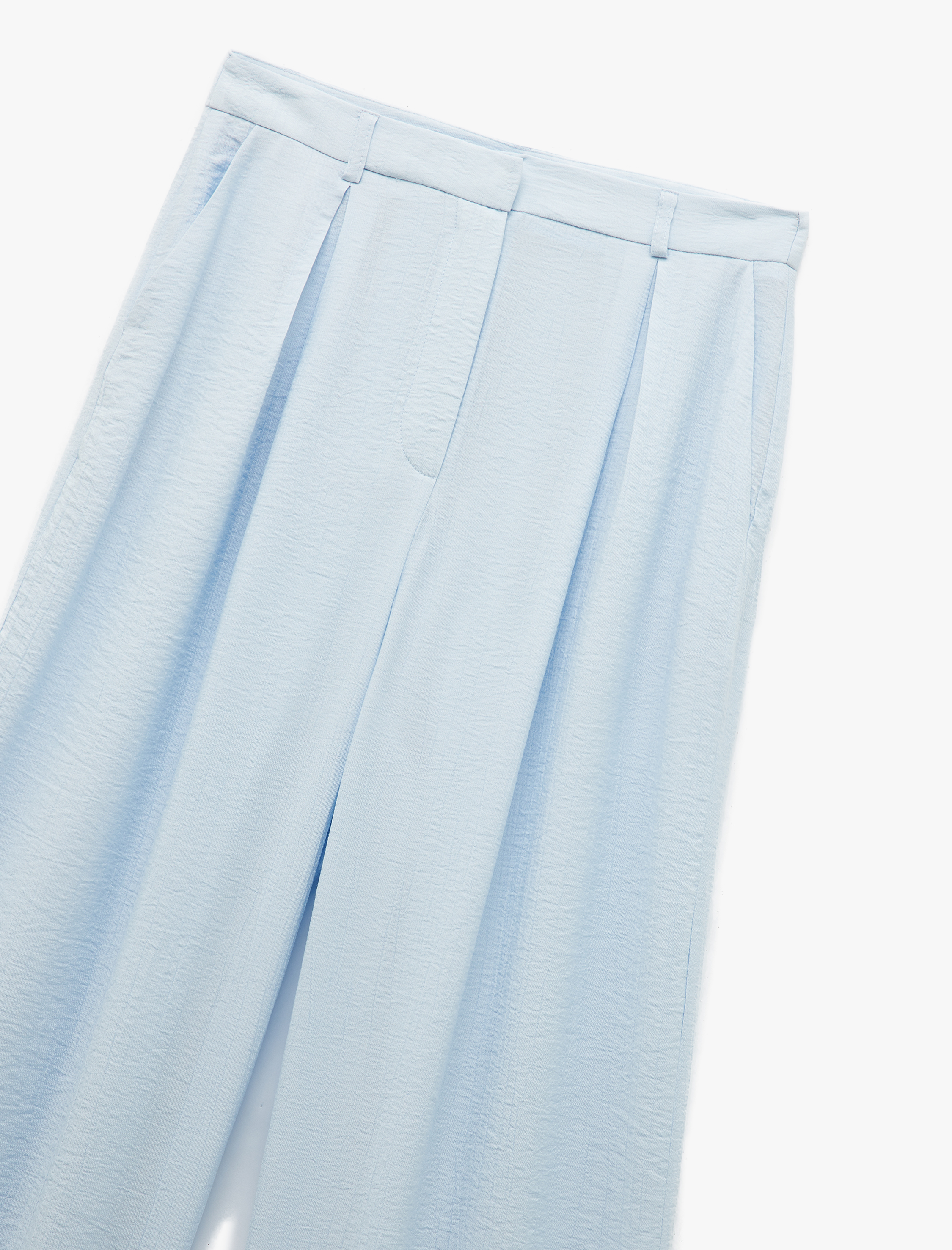   Koton X Sibil Çetinkaya - Viskon Kumaş Cepli Pile Detaylı Palazzo Pantolon