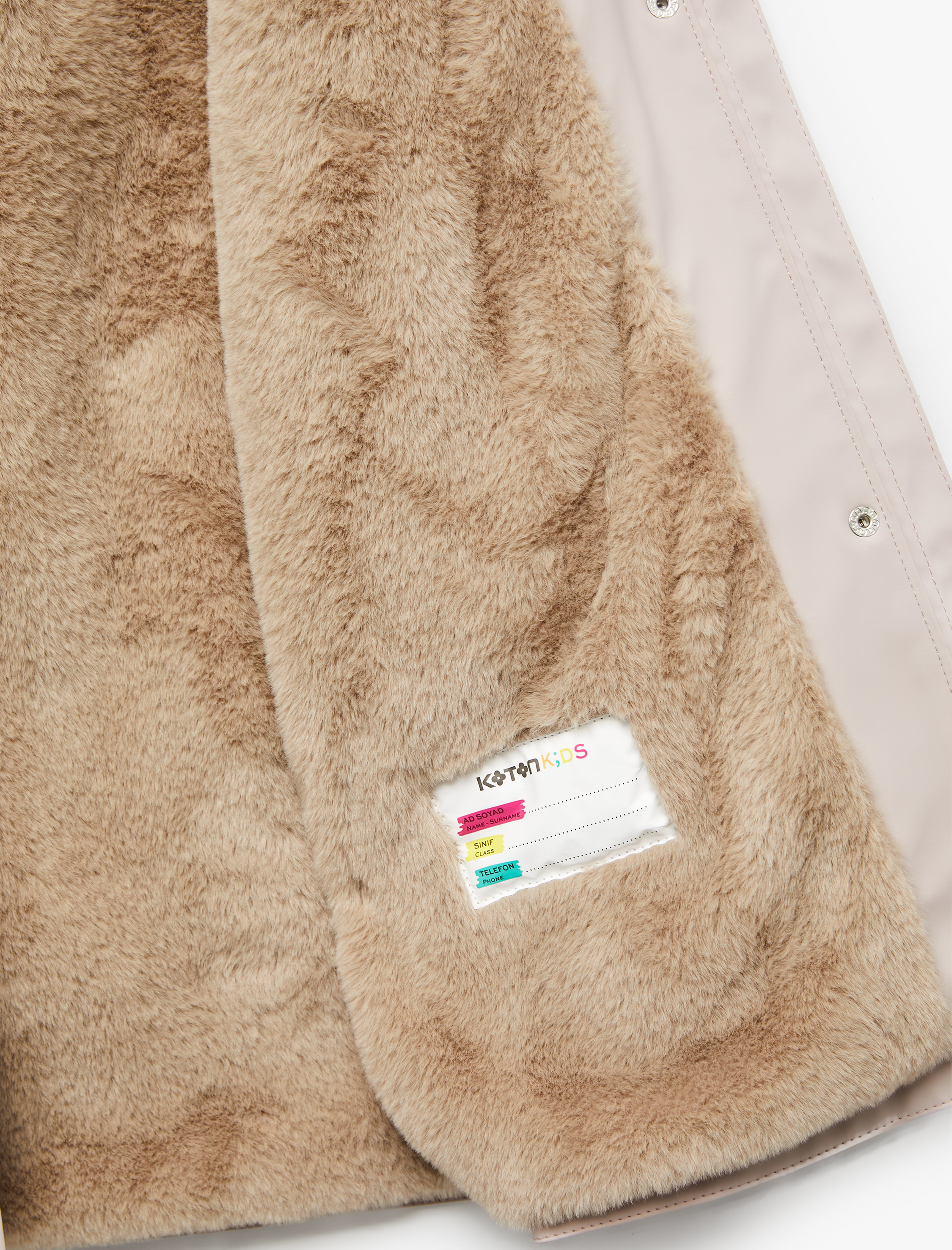  Kız Çocuk Kapşonlu Peluş Detaylı Kapaklı Cepli Uzun Kollu Mont