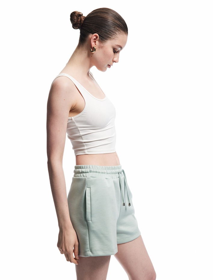  Scuba Kumaş Beli Lastikli Bağlamalı Cep Detaylı Mini Şort