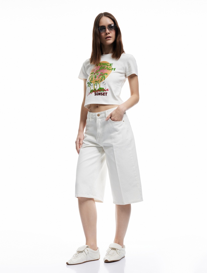  Koton X İnji - Normal Bel Pamuklu Düz Paça Denim Şort - Straight Fit Jean