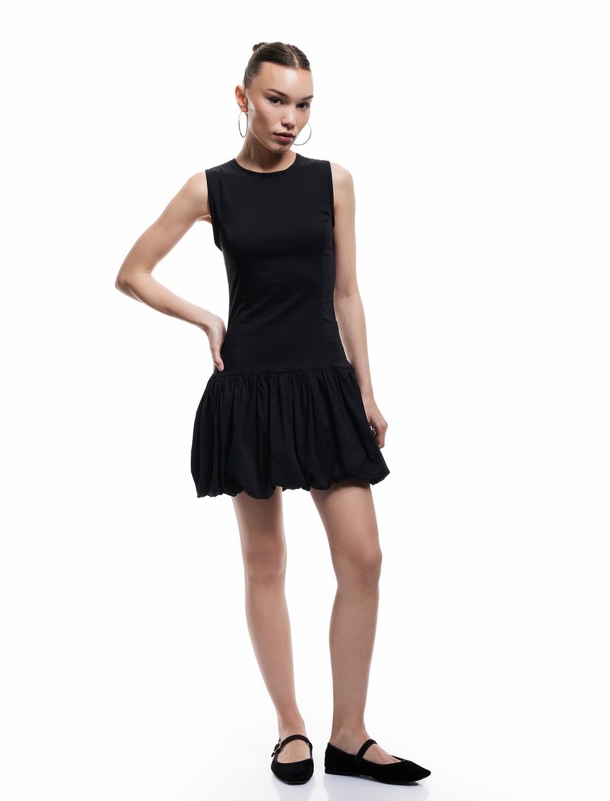   U Yaka Slim Fit Kolsuz Mini Balon Elbise