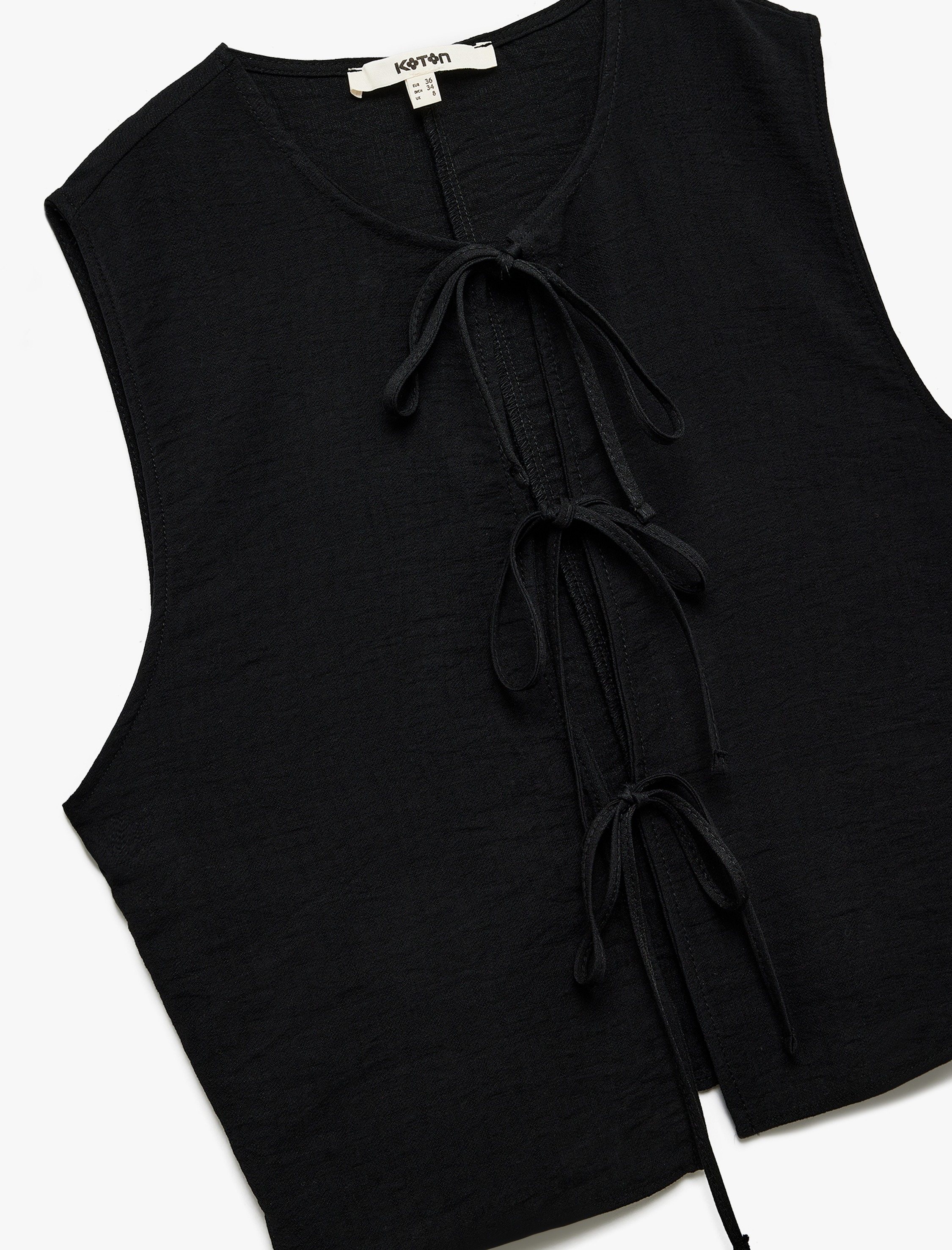   Kolsuz Viskon Kumaş Önden Bağlama Detaylı Fiyonklu Yelek