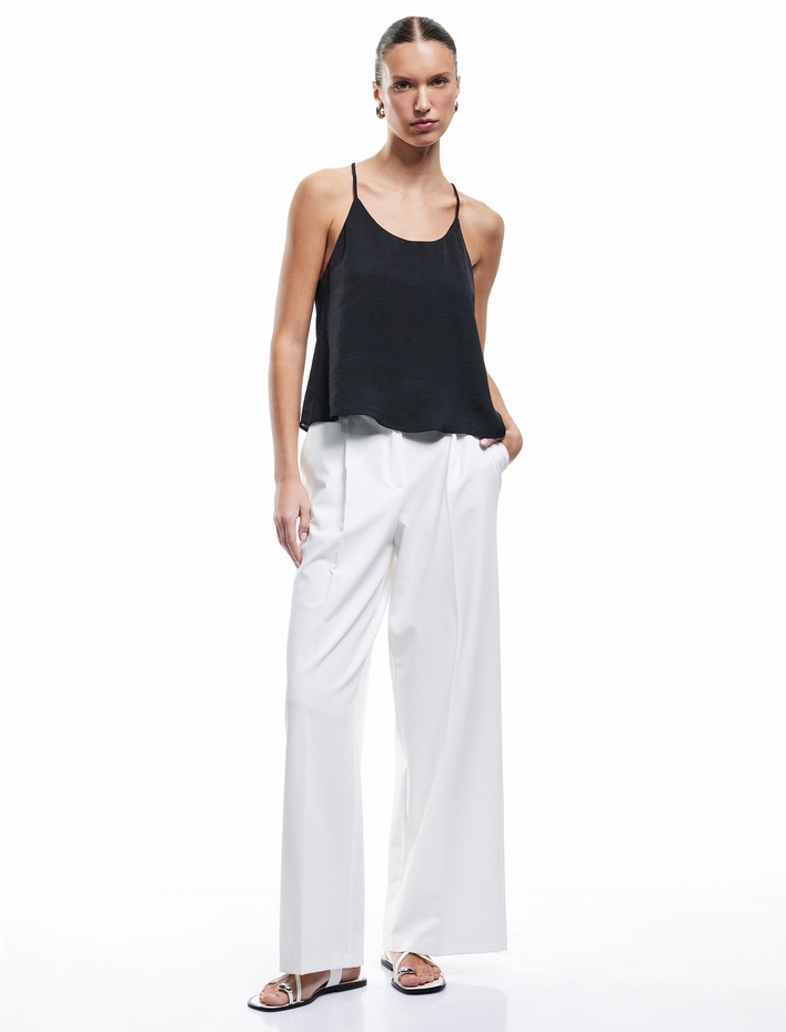  Aerobin Kumaş Kolsuz Halter Yaka Basic Askılı Saten Bluz