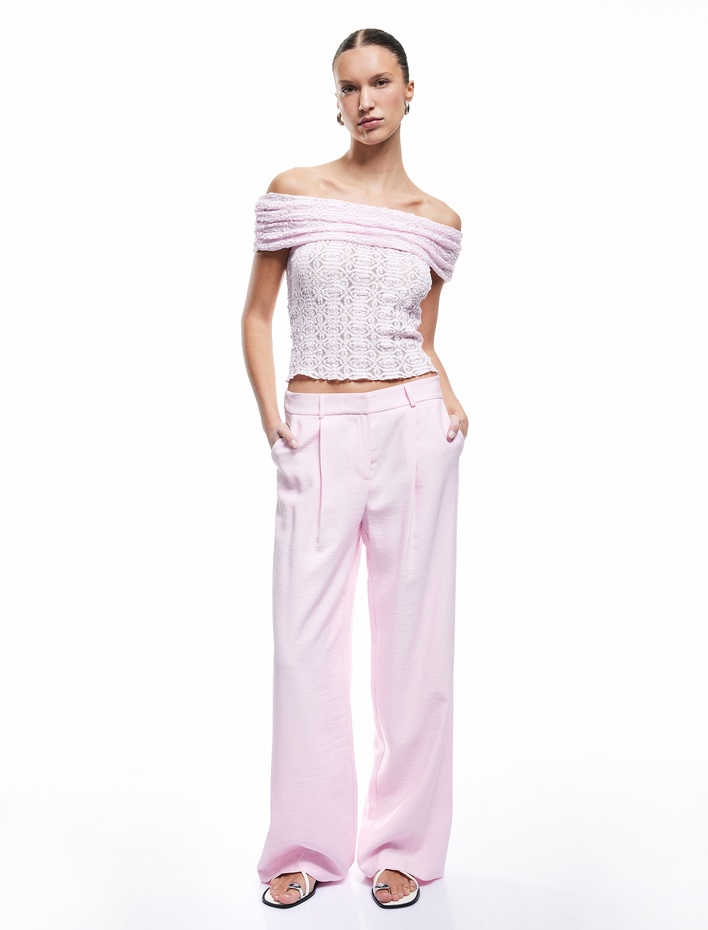  Yarı Transparan Kolsuz Slim Fit Madonna Yaka Dantel Bluz