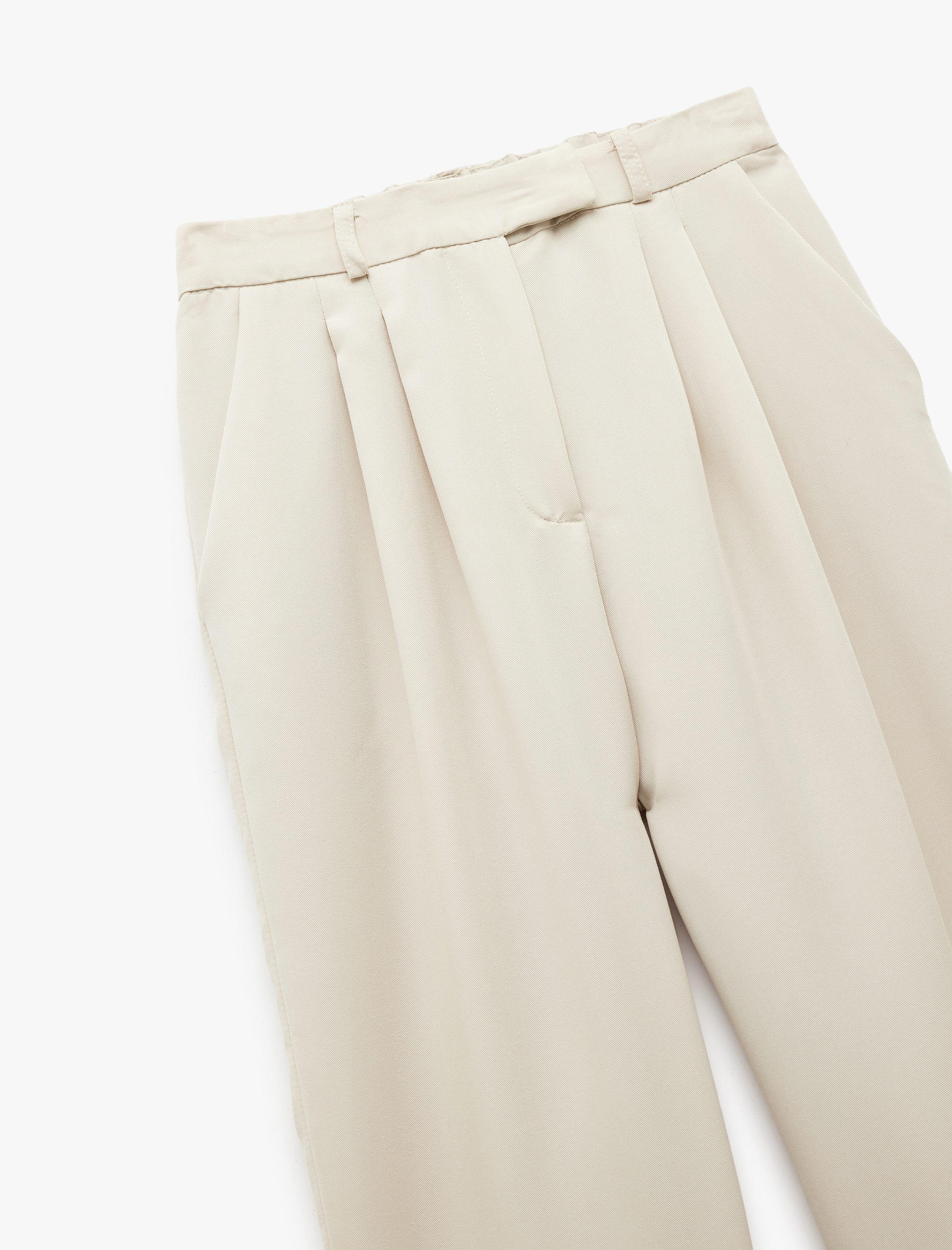   Modal Cupro Kumaş Pile Detaylı Cepli Yüksek Bel Geniş Paça Kumaş Pantolon