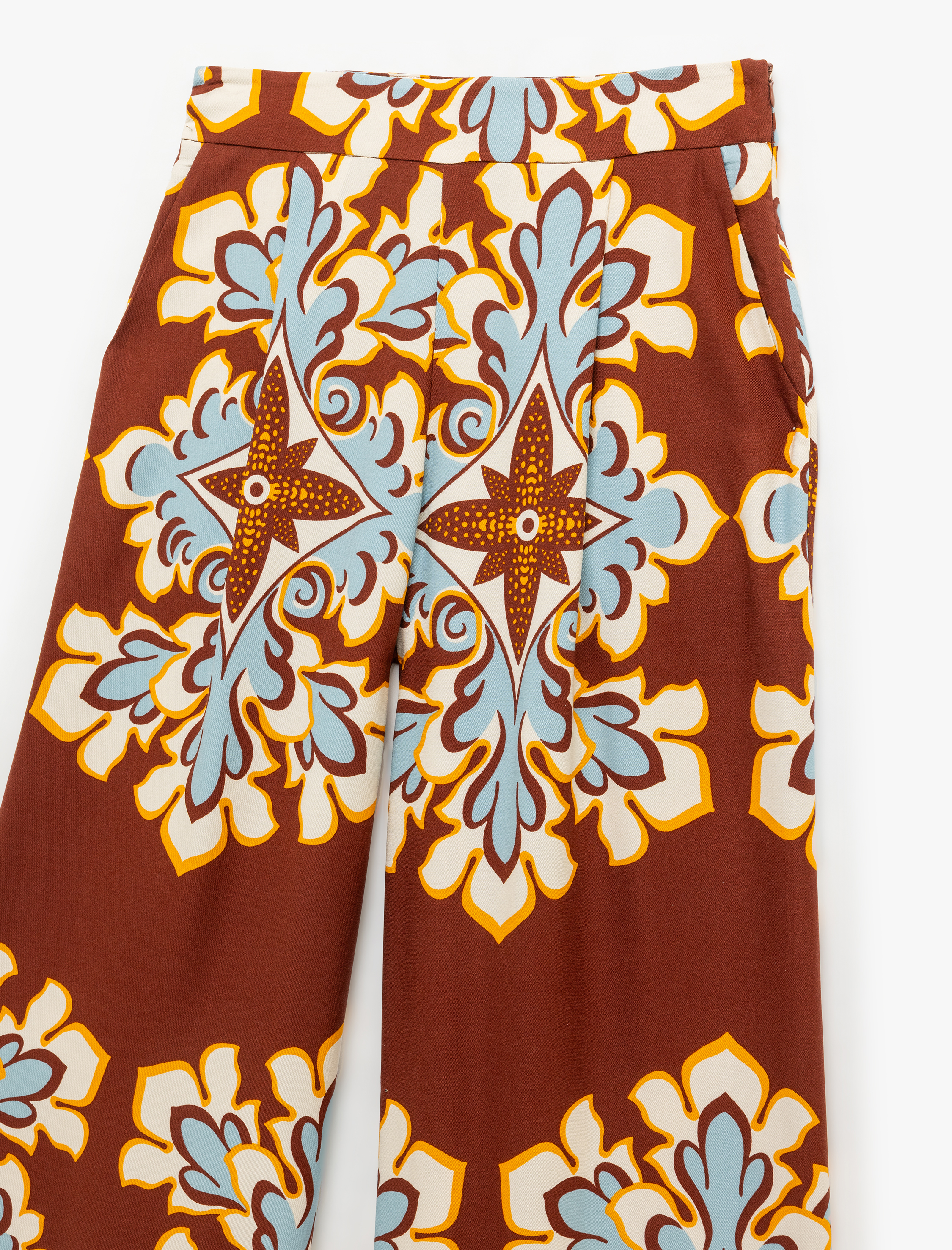   Koton X Melis Ağazat - Viskon Kumaş Etnik Desenli Uzun Geniş Paça Pantolon