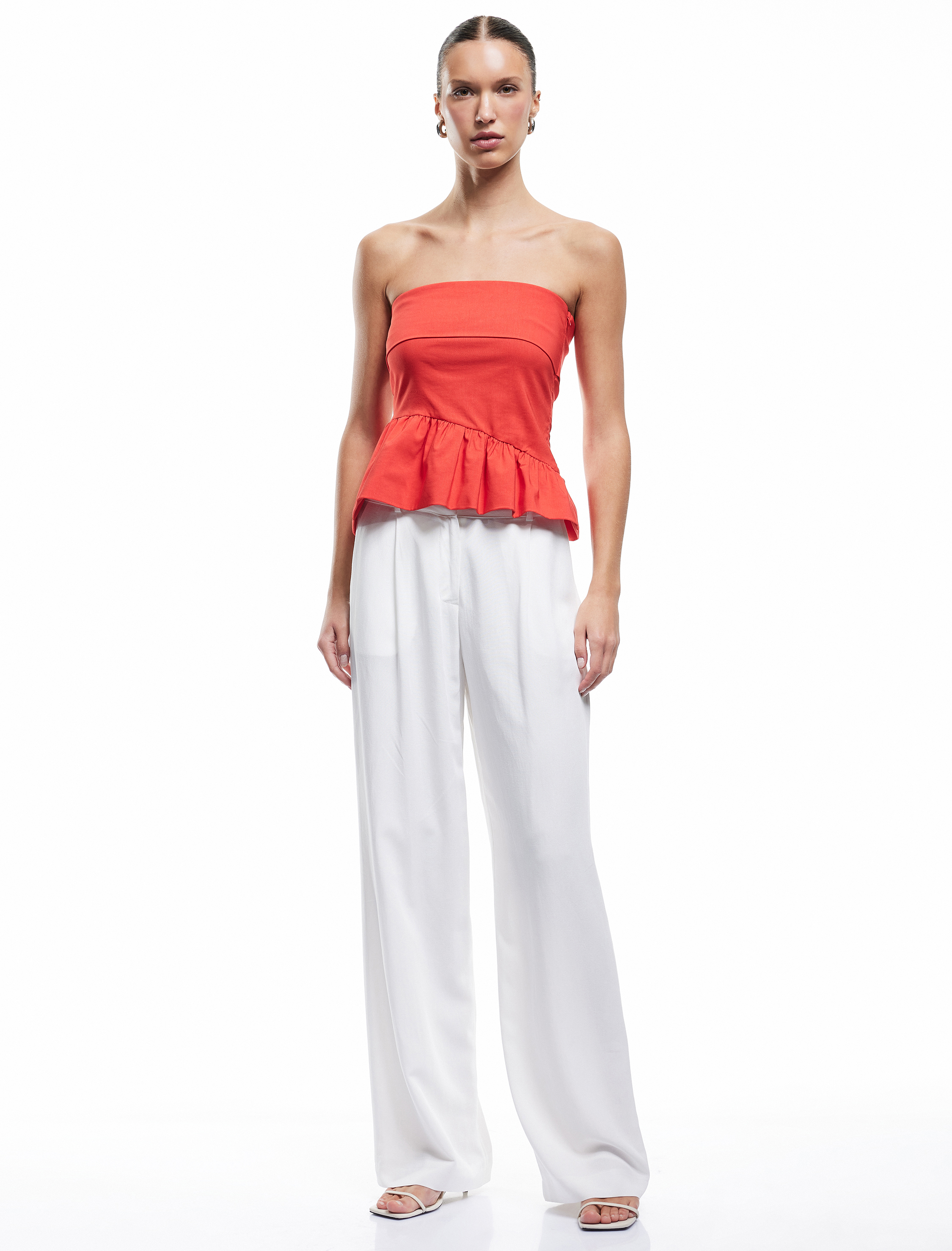 Koton X Sibil Çetinkaya - Kat Detaylı Fırfırlı Straplez Bluz