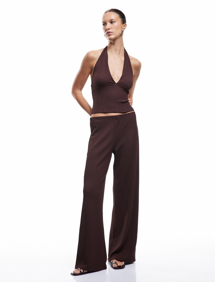  Bürümcük Kumaş Dokulu Slim Fit Sırt Dekolteli Halter Yaka Bluz