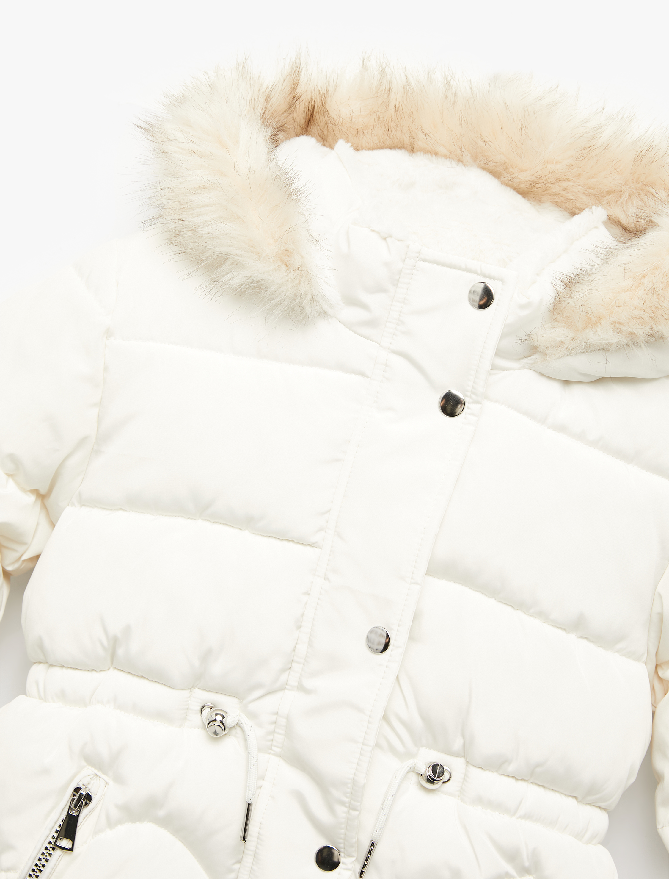  Kız Çocuk Uzun Kollu Peluş Detaylı Kapşonlu Fermuarlı Şişme Mont