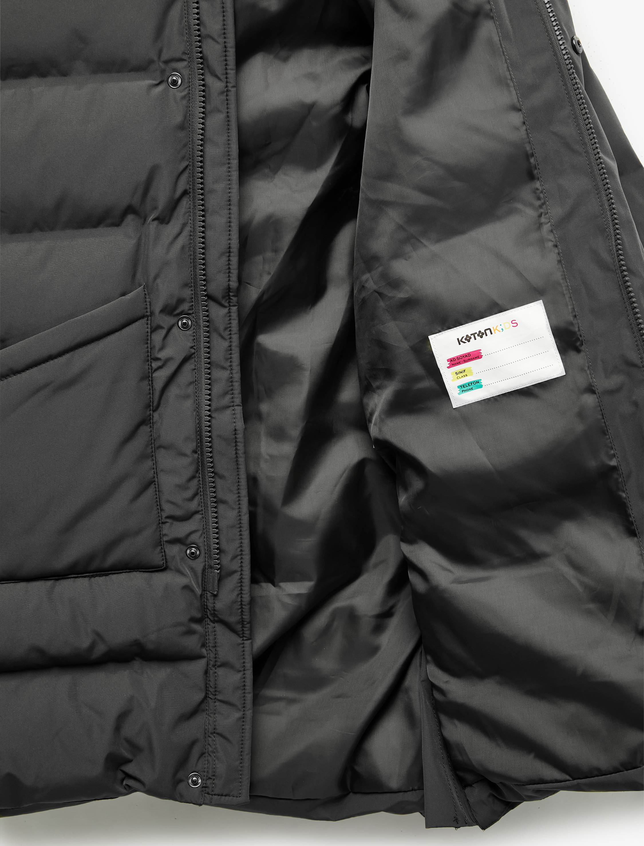  Erkek Çocuk Peluş Detaylı Uzun Kollu Fermuarlı Cepli Uzun Kapşonlu Şişme Mont